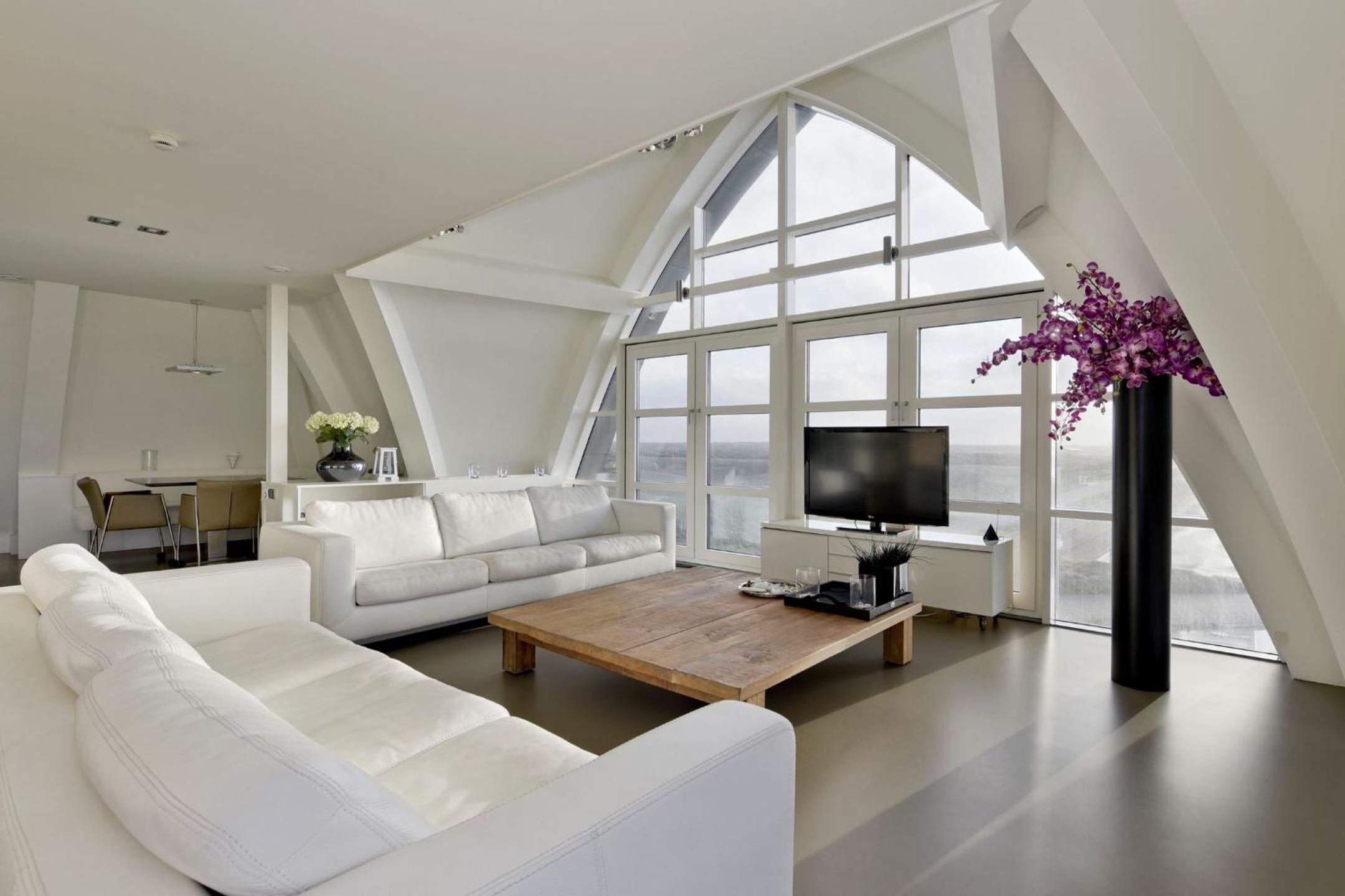 Penthouse The Beach