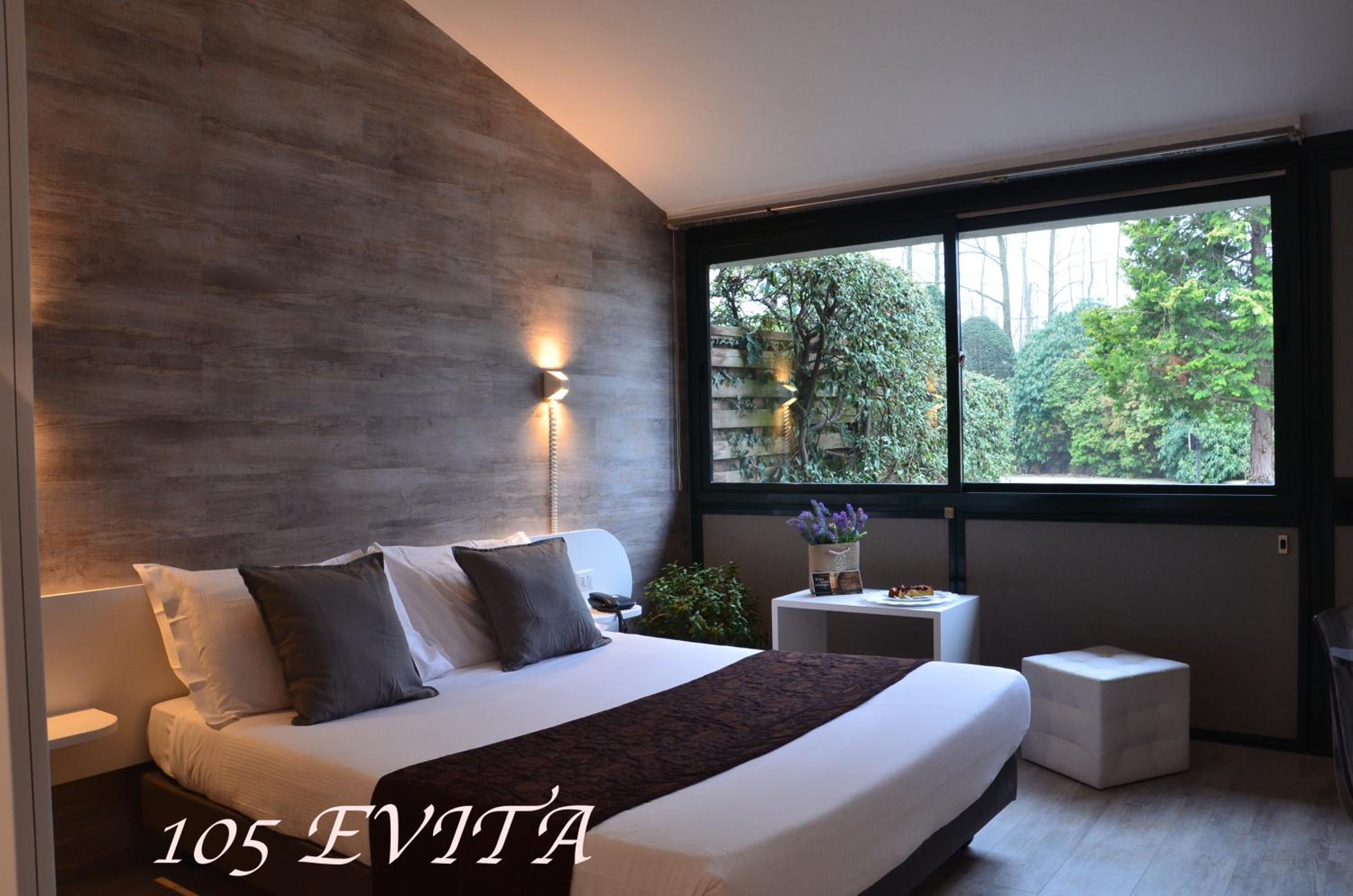 Superior Double Room - Photo 1
