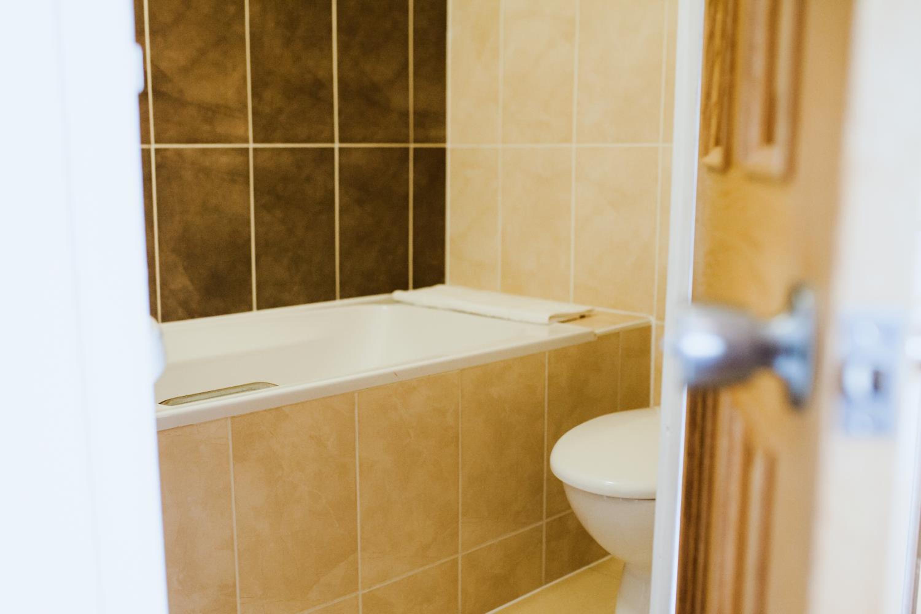 Double Room with Bath photo 3