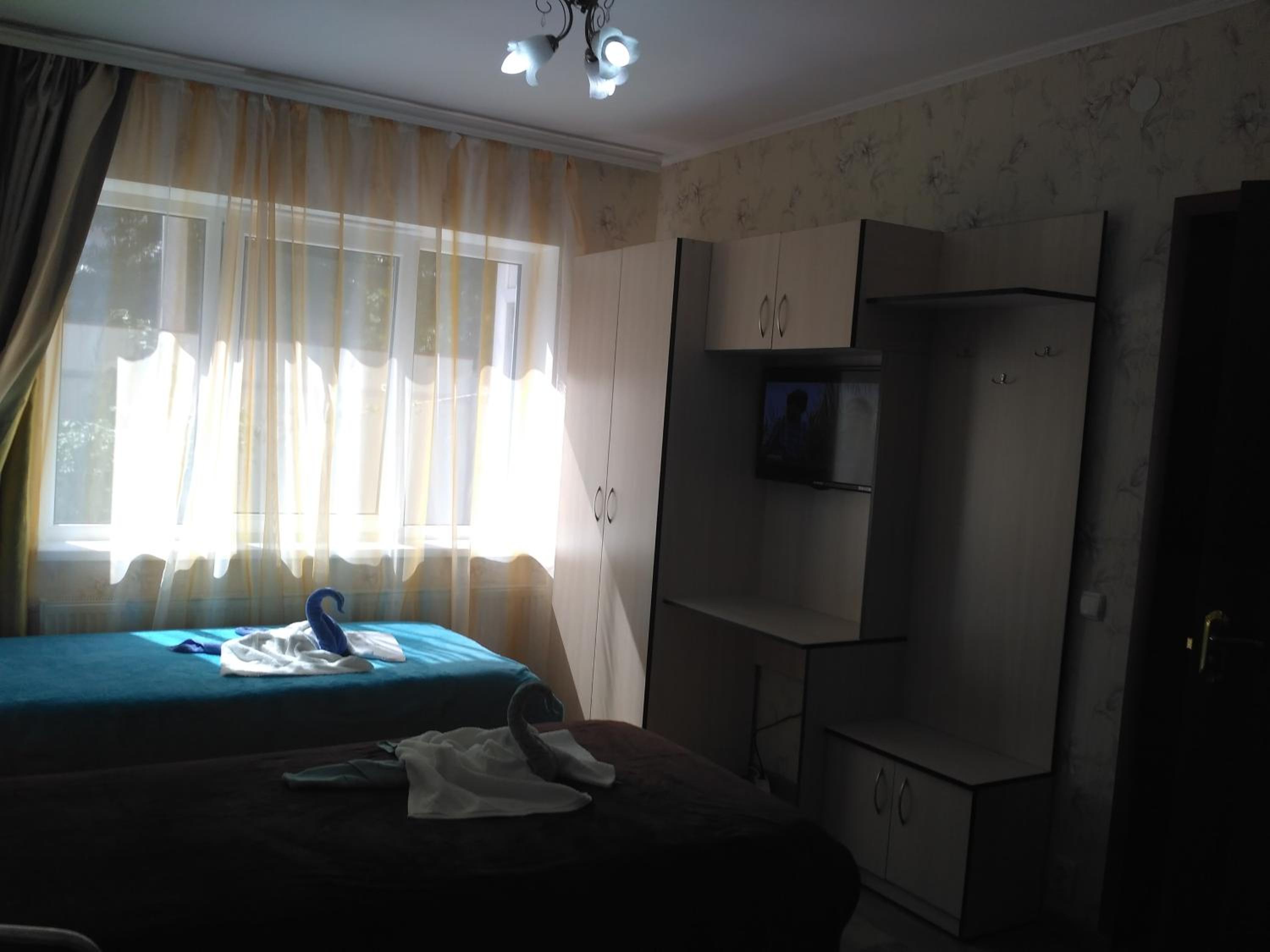 Large Twin Room photo 3