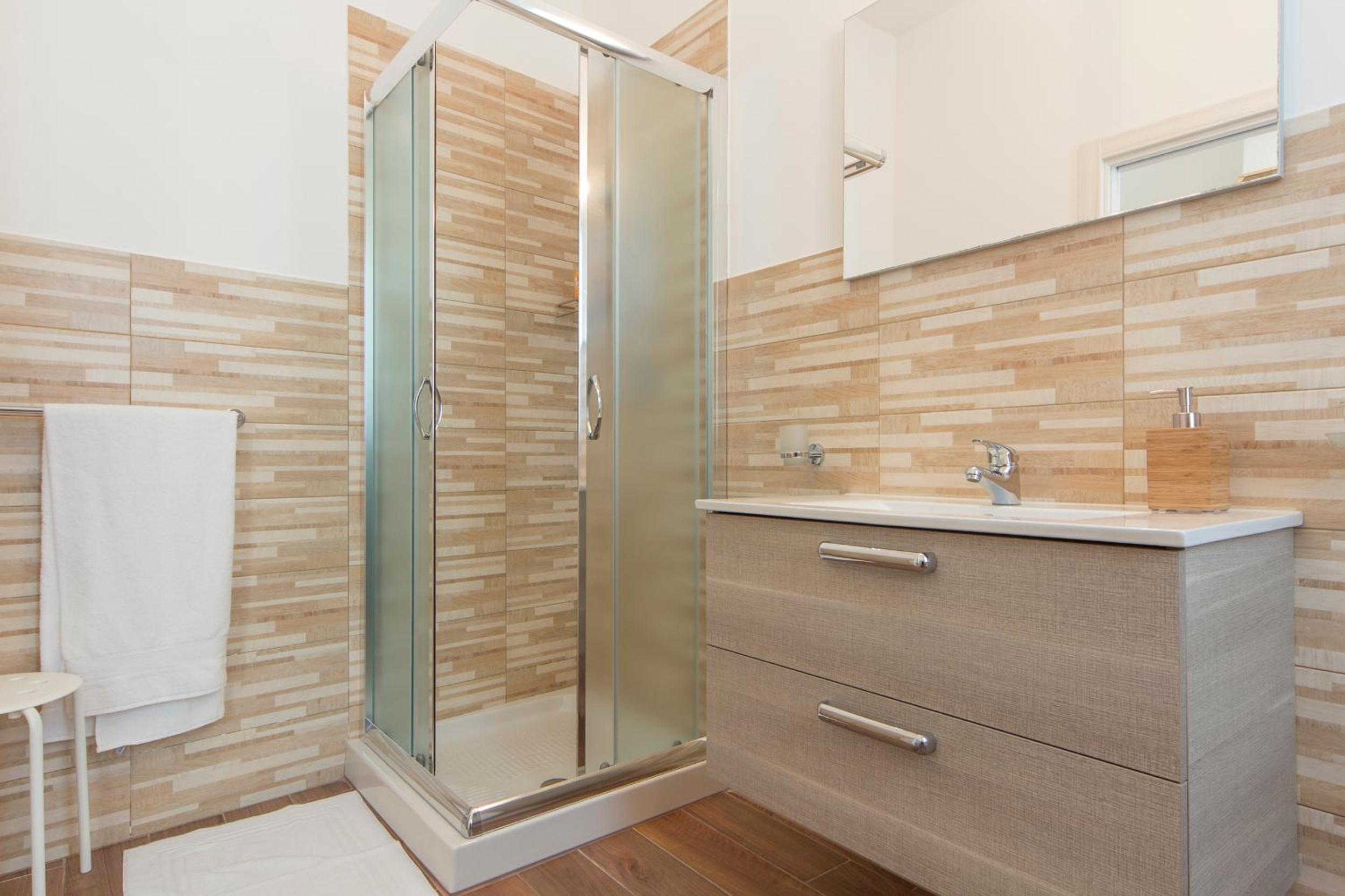 Standard Apartment - Photo 13