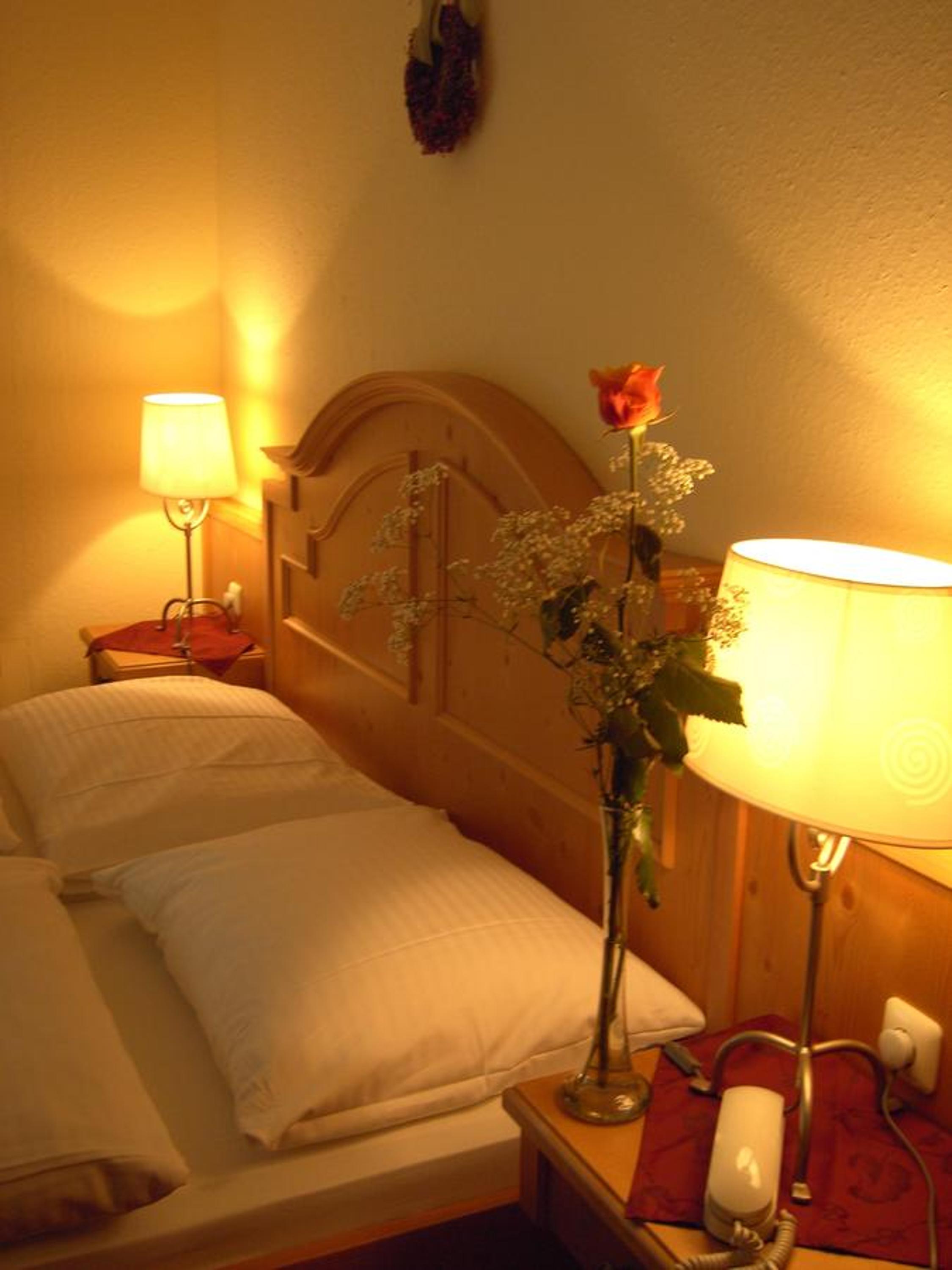 Double Room with Balcony - Photo 2