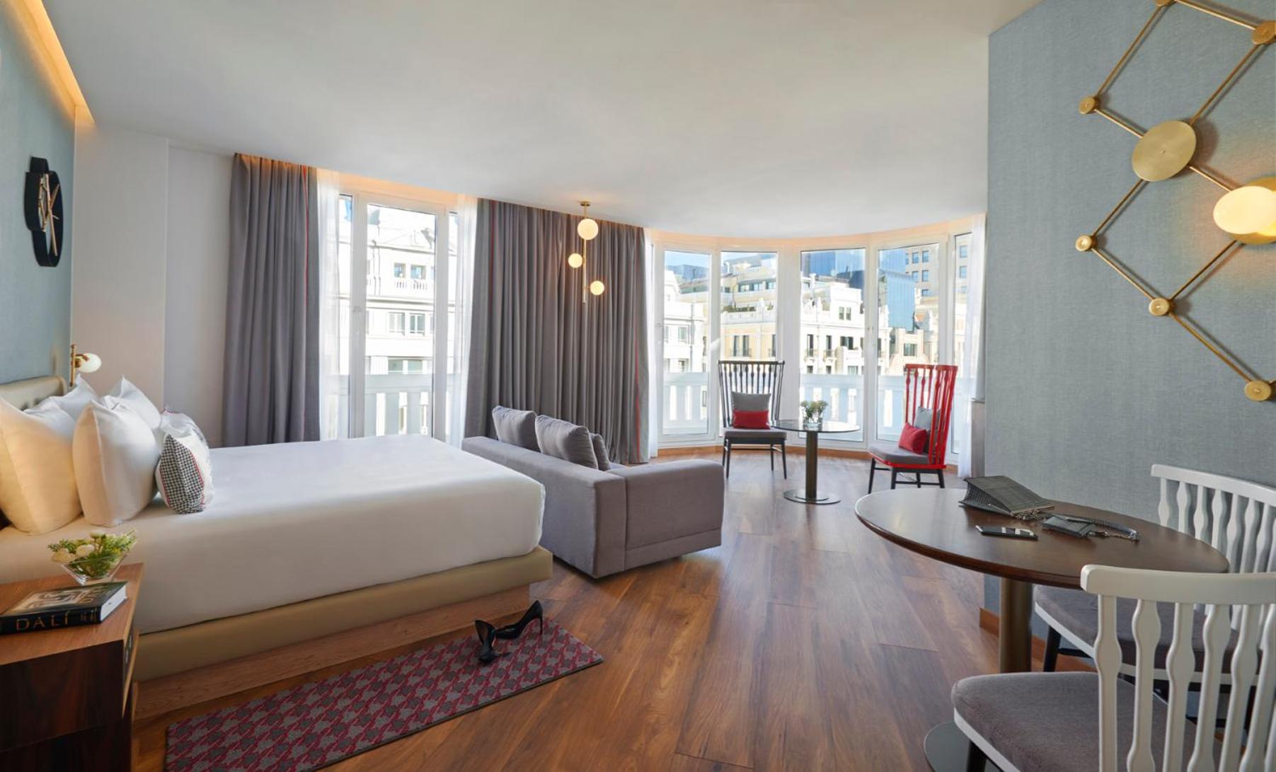 Terrace Suite thumbnail 5