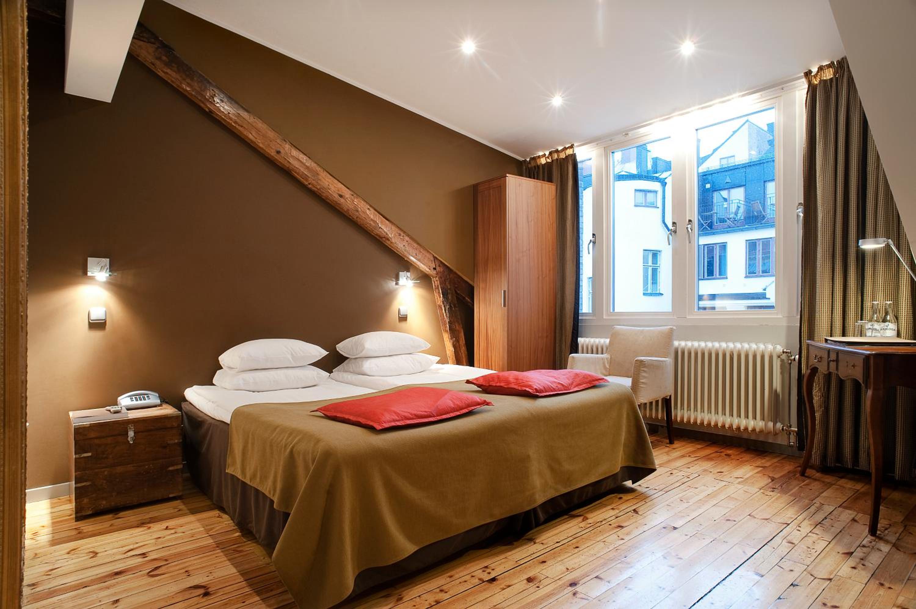 Superior Double Room - Photo 1