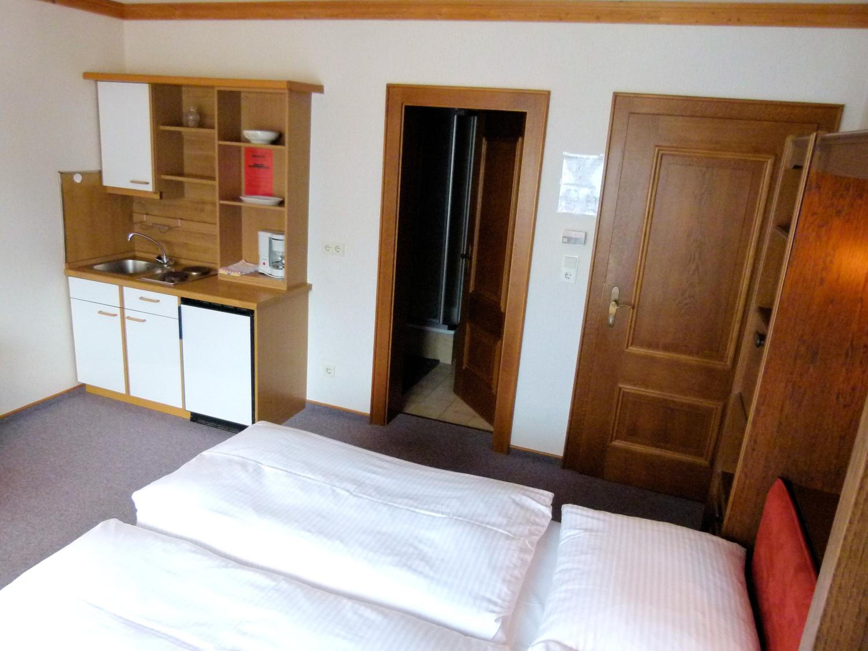 Studio with Balcony photo 2