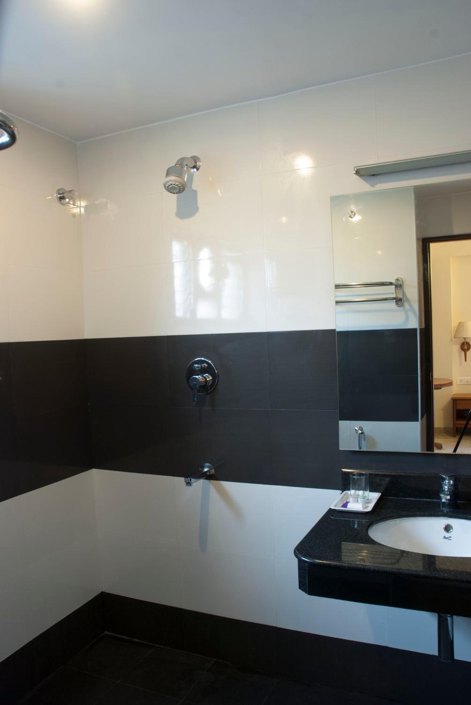 Club Double Room - Photo 2