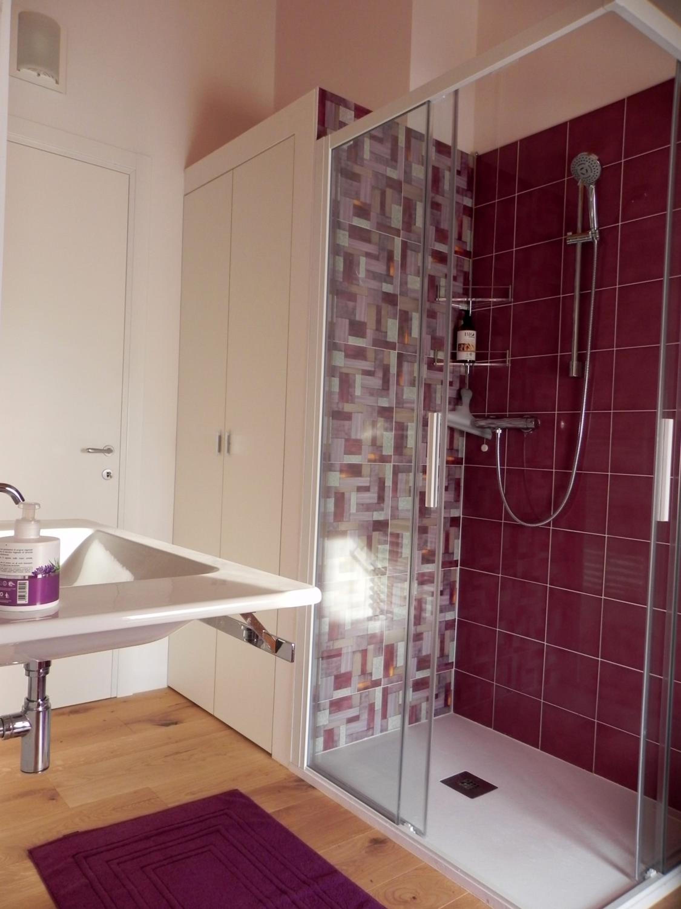 Double Room - Photo 19