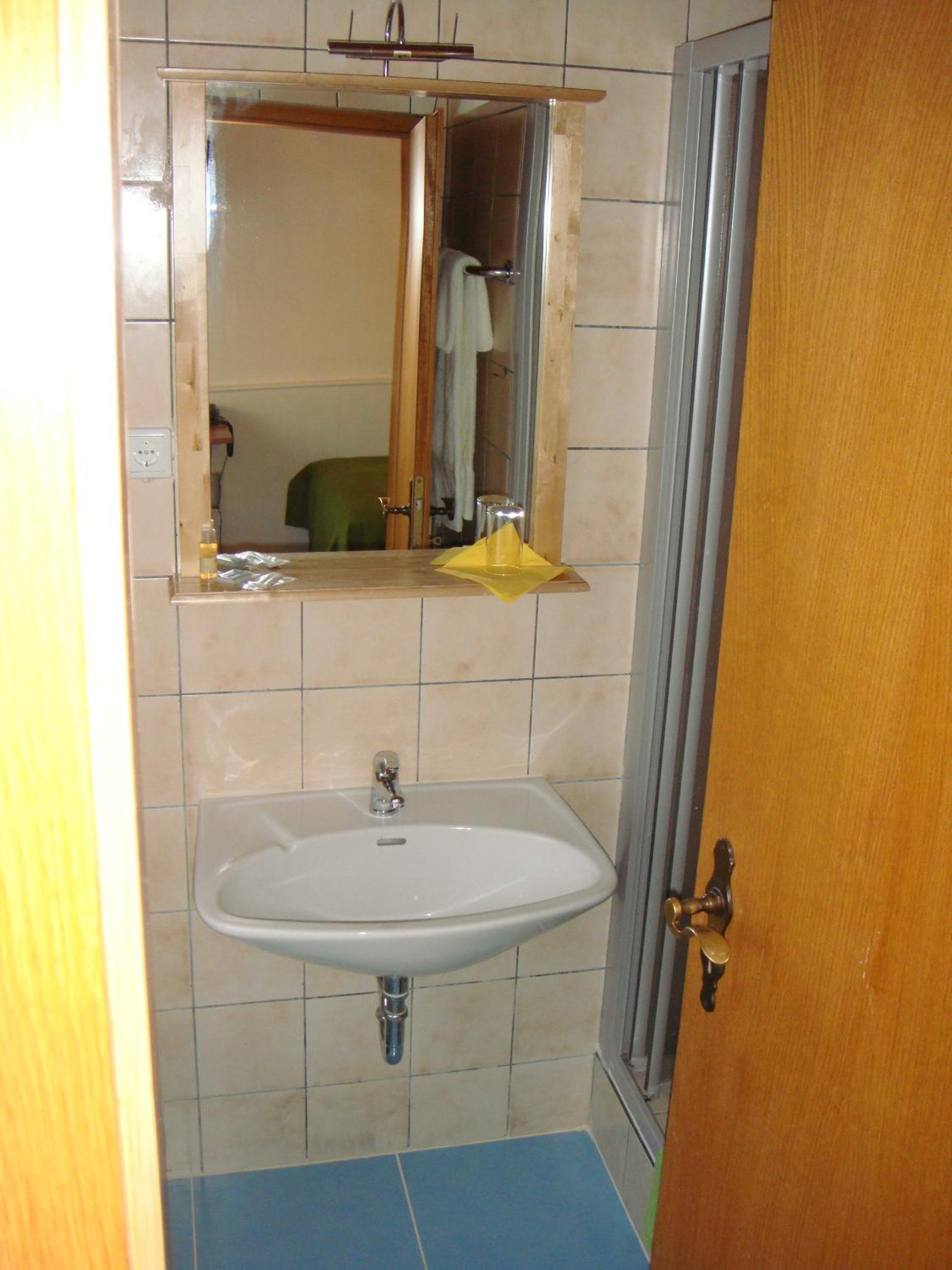Triple Room - Photo 3