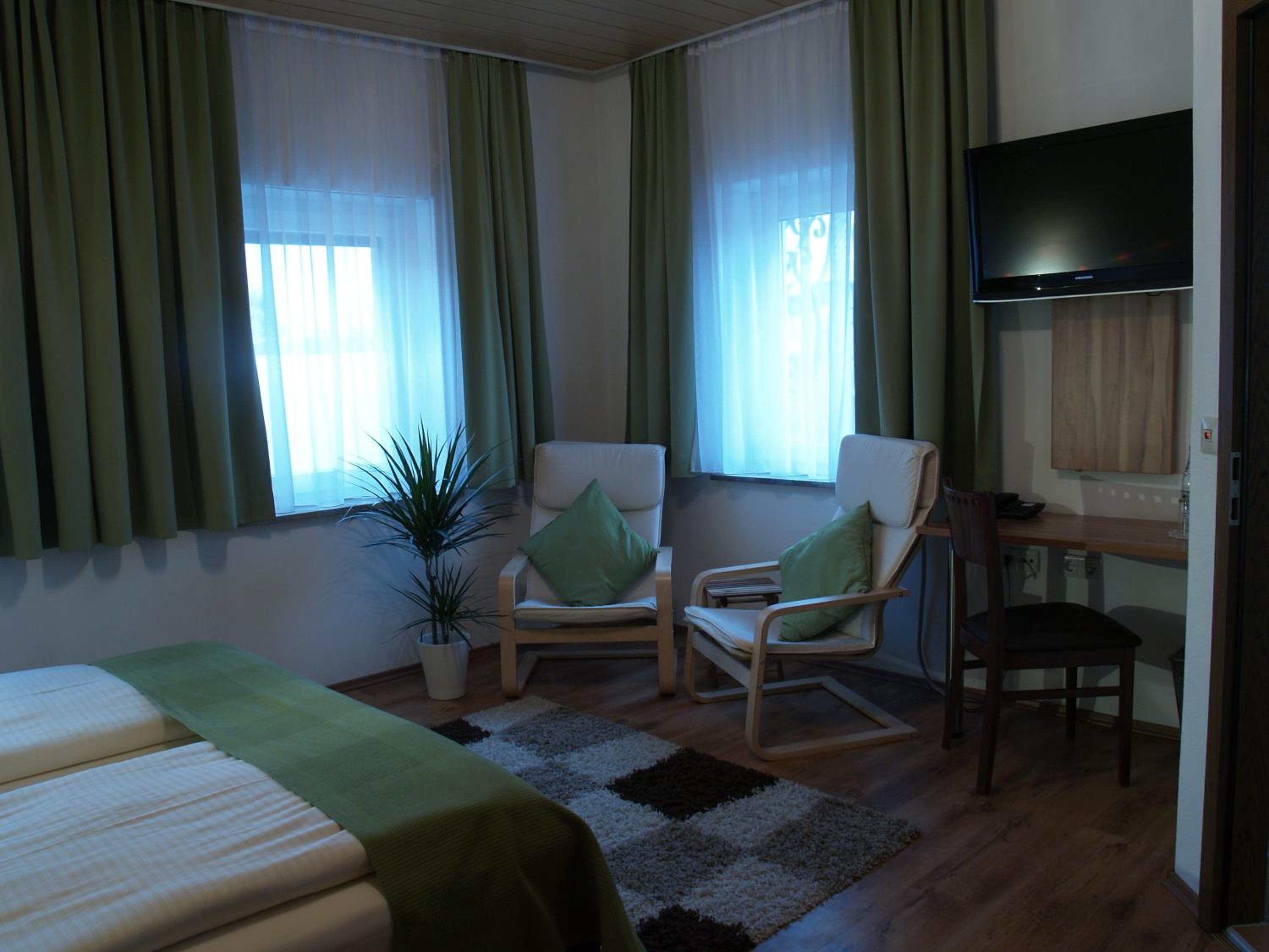 Double Room - Photo 3