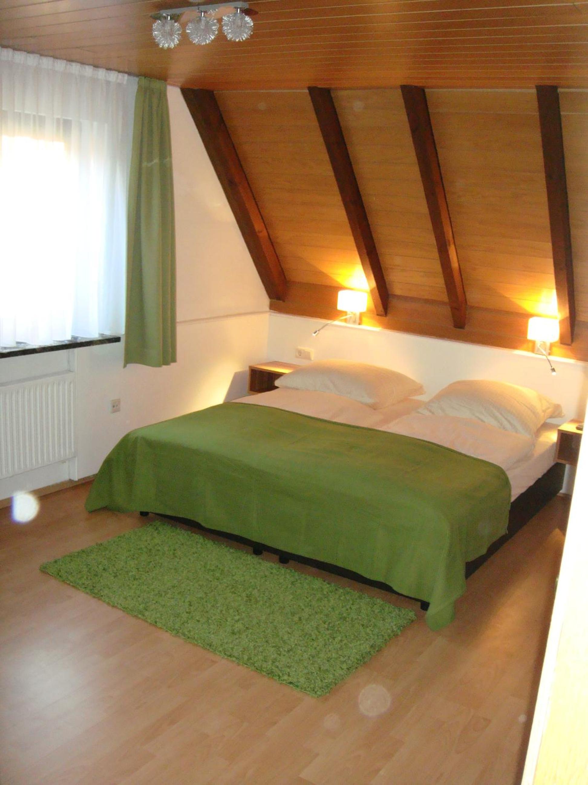 Double Room - Photo 5