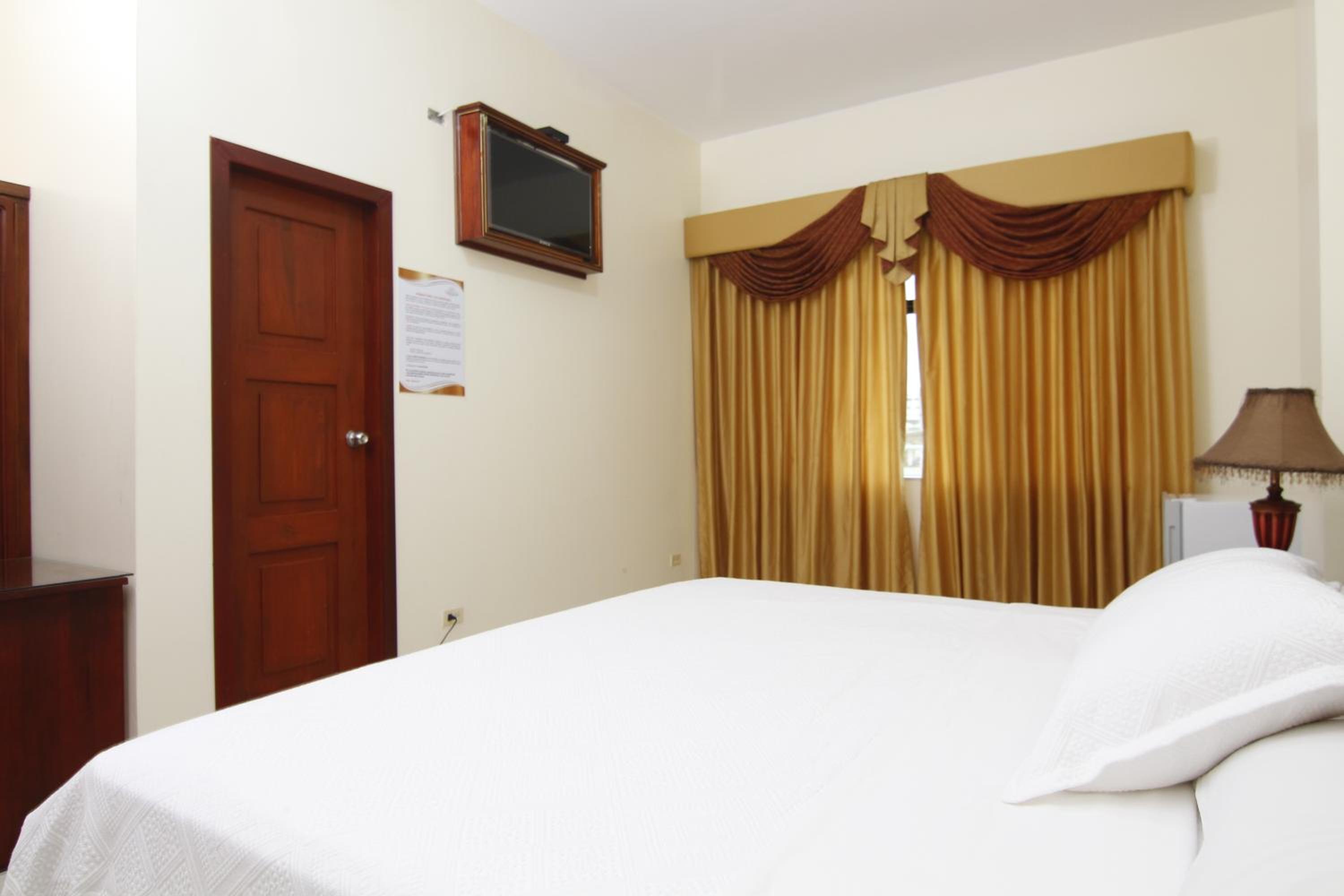 Double Room photo 3