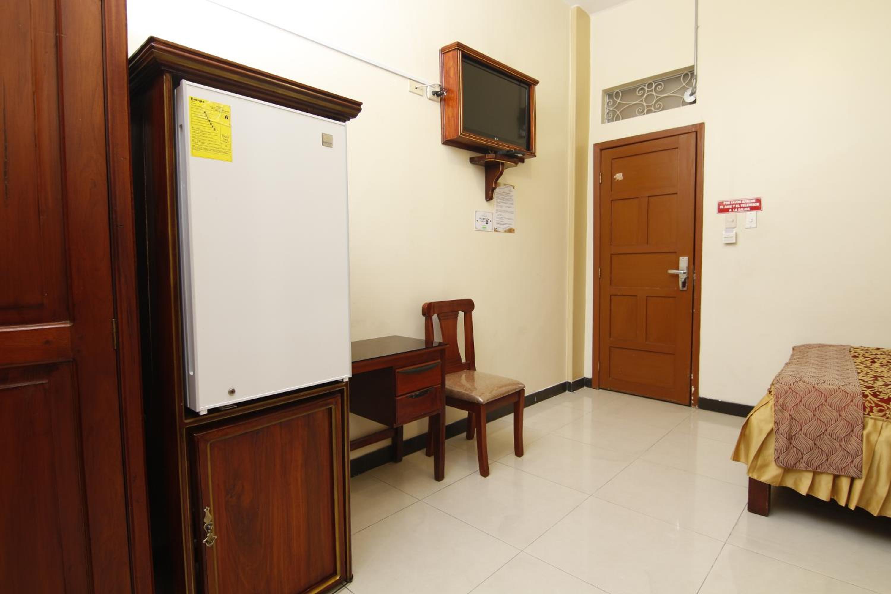 Single Room photo 3