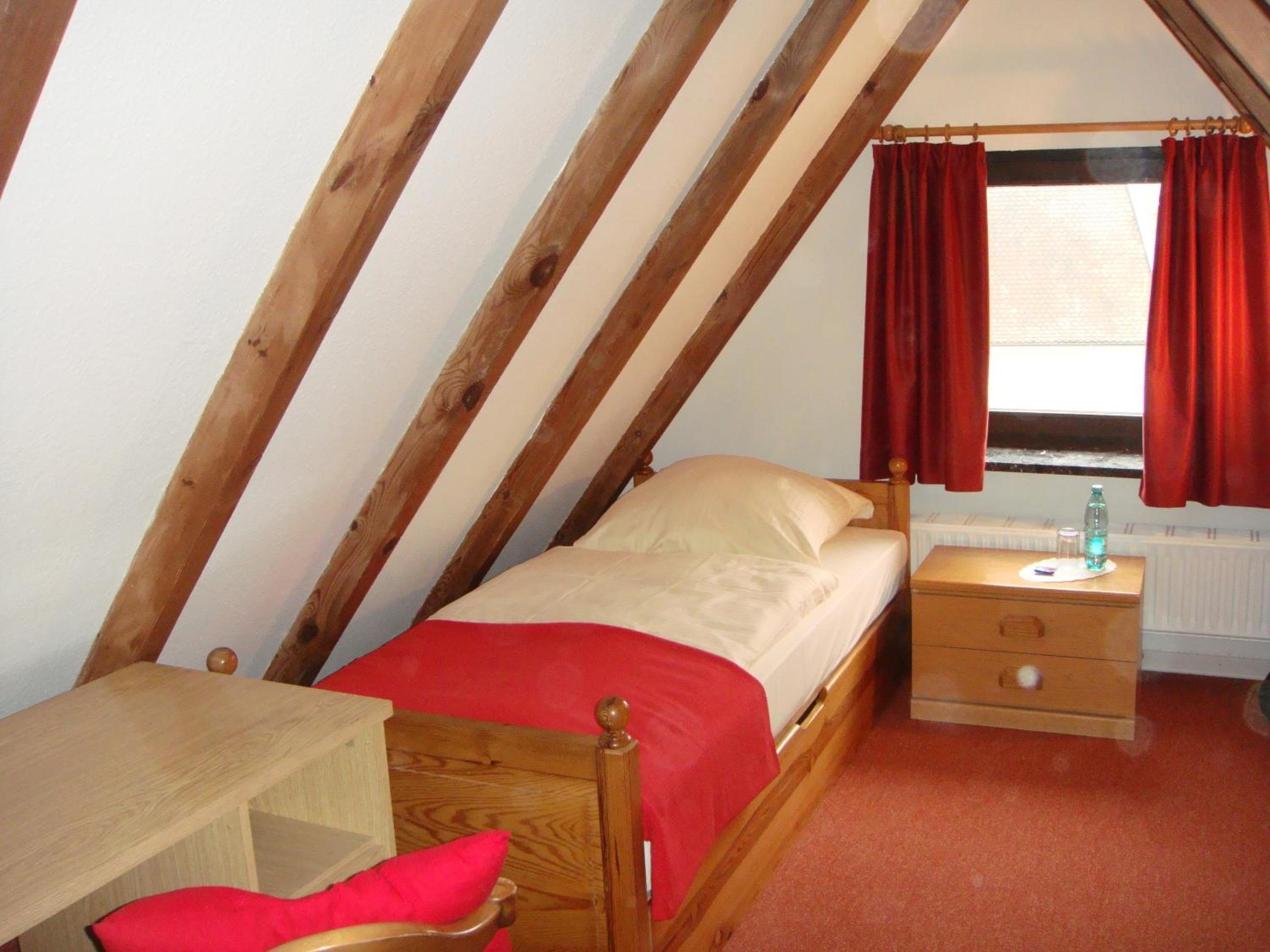 Two-Bedroom Apartment - Photo 4