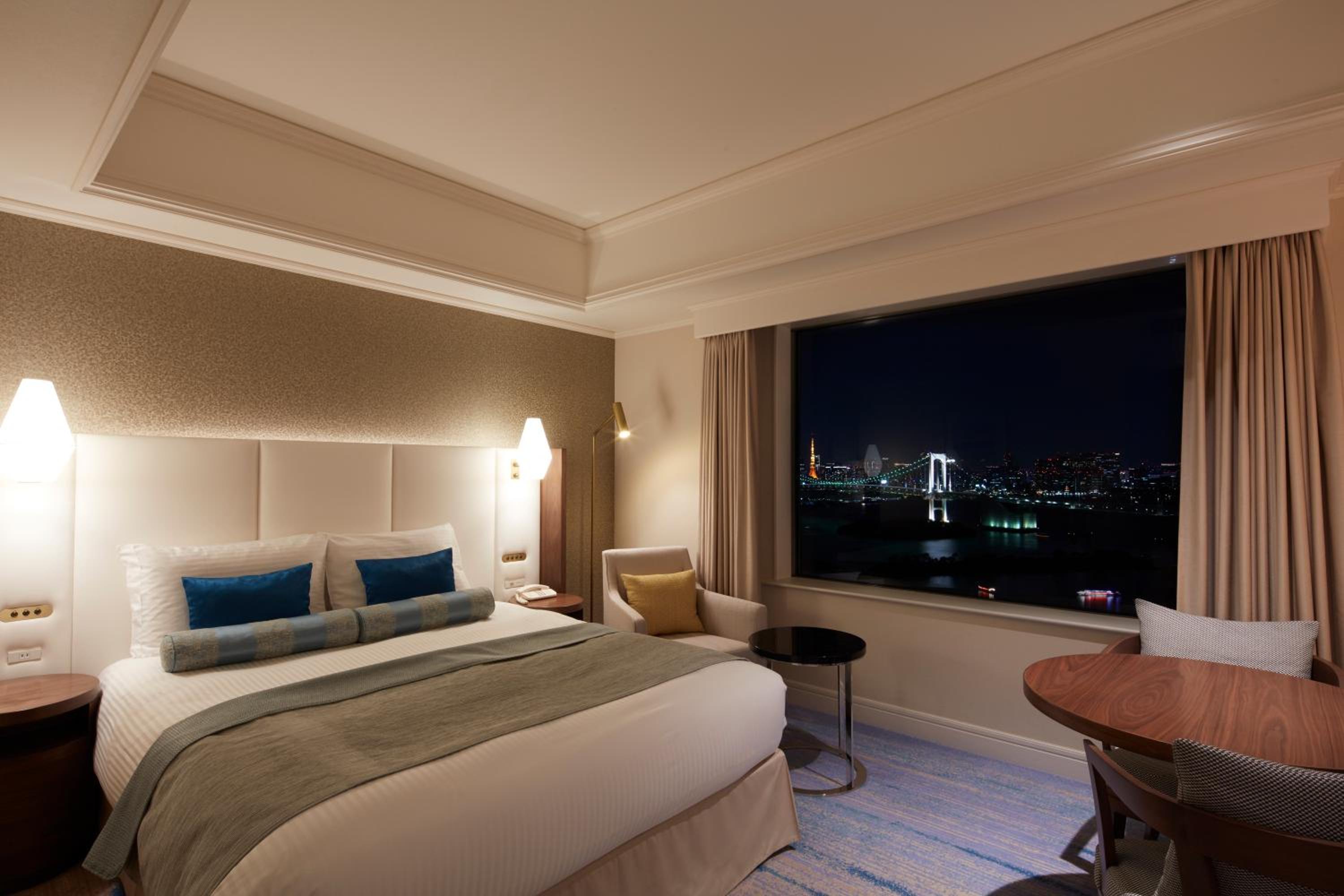 Executive 25th and 26th Floor Superior Double Room - Rainbow Bridge Side - Non-Smoking photo 1
