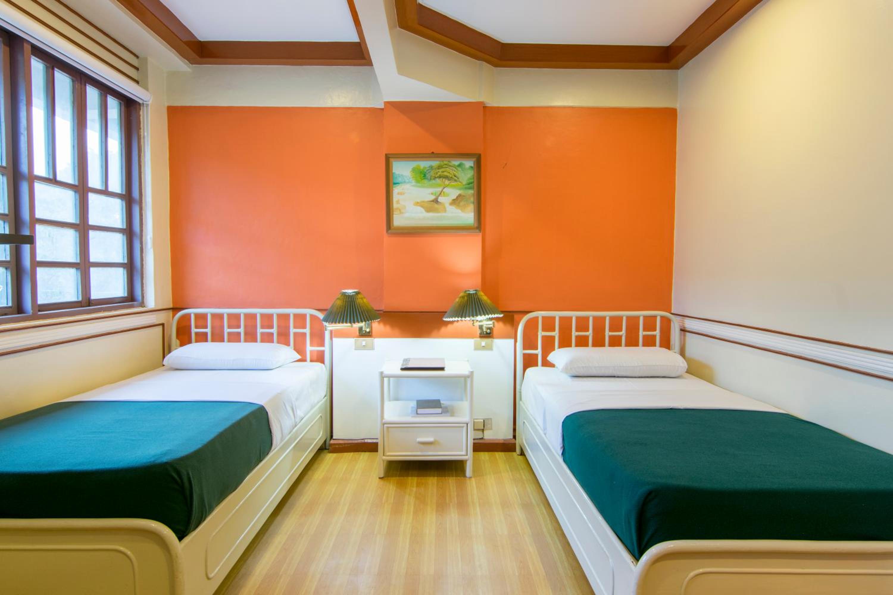 Standard Twin Room photo 3
