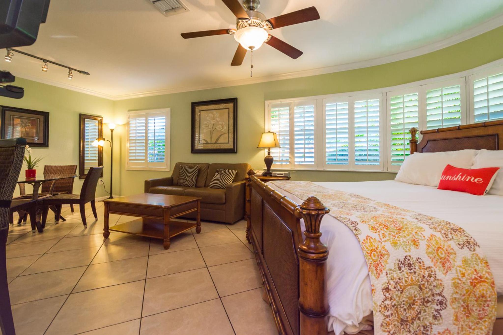 Grand Heron - Photo 8