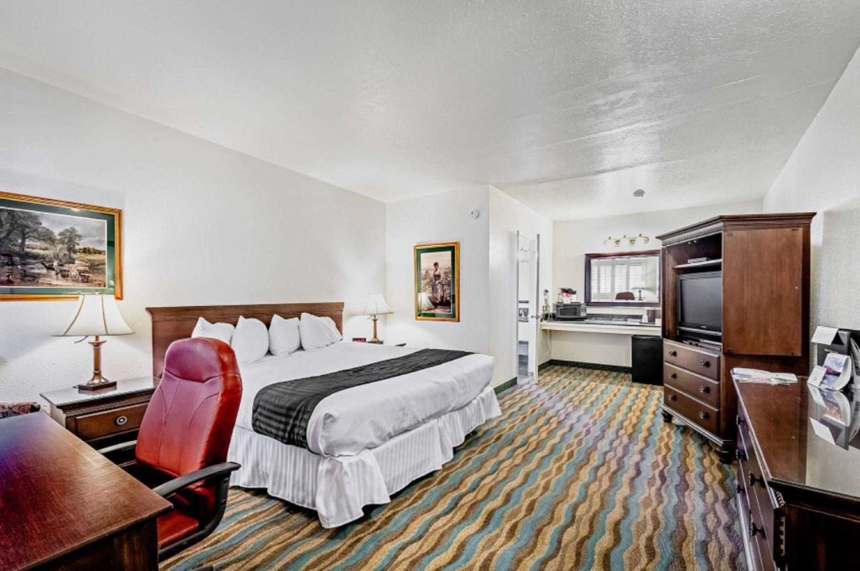 King Room - Non-Smoking