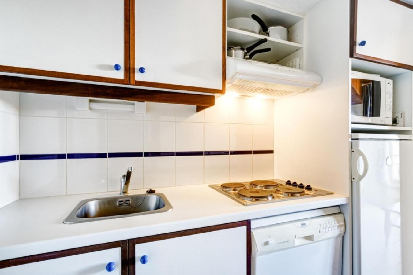 Comfort One-Bedroom Apartment (7 People) photo 3