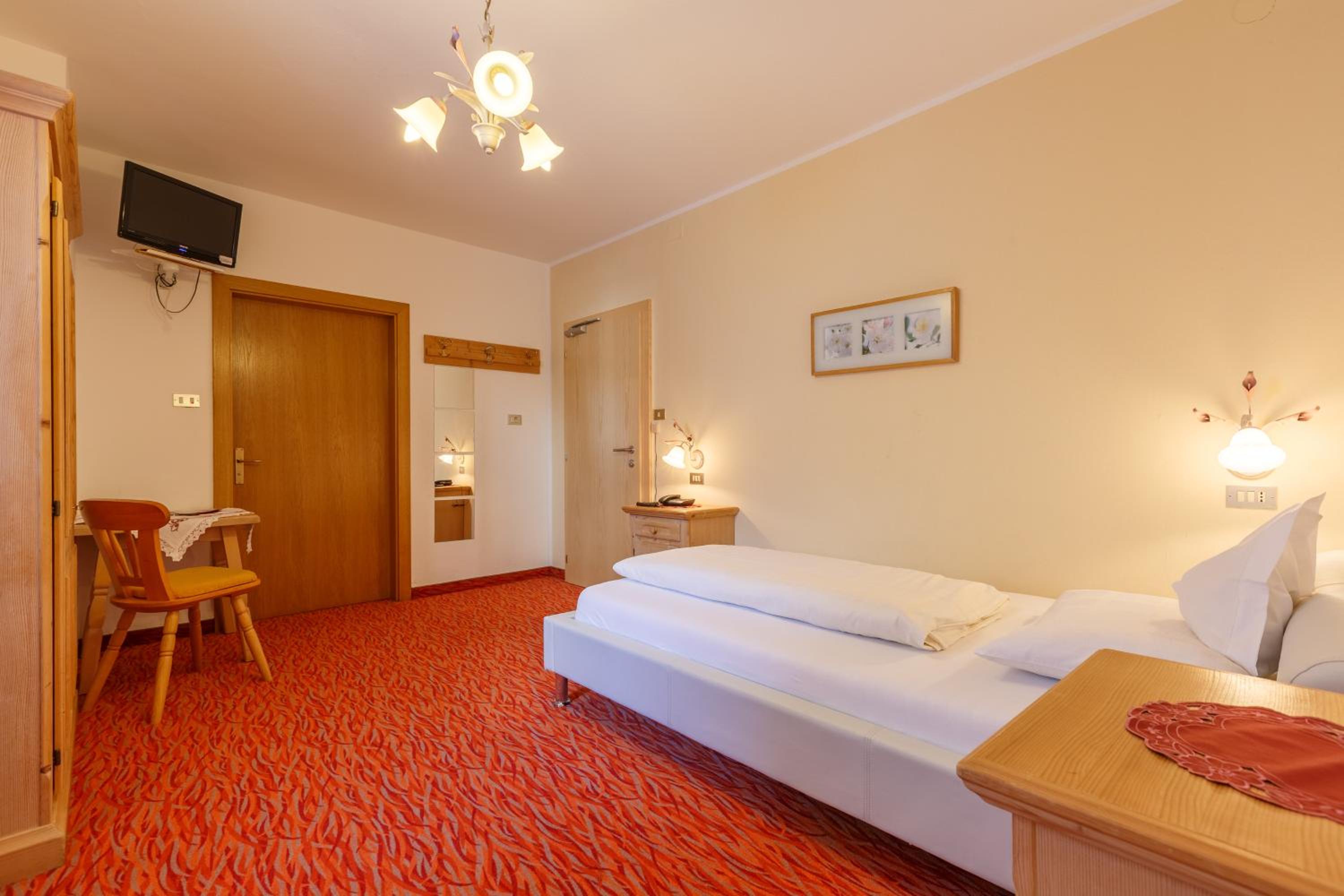 Double or Twin Room with Balcony