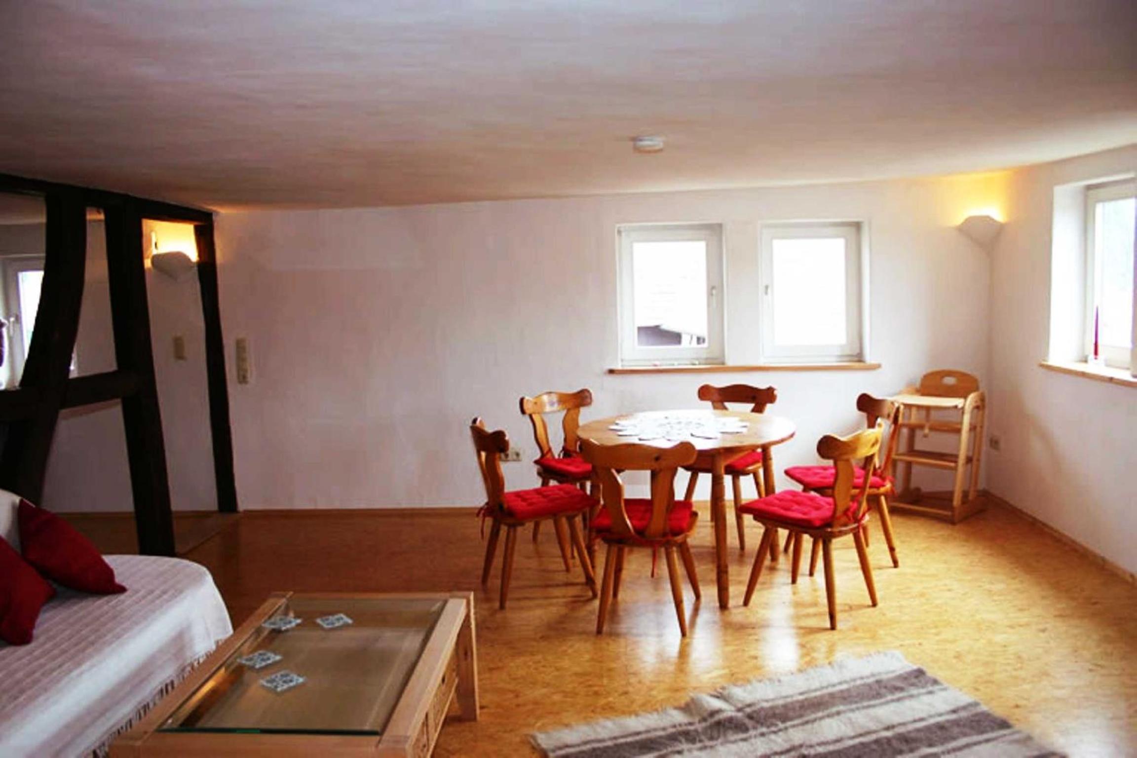 Two-Bedroom Apartment with Shower  photo 2