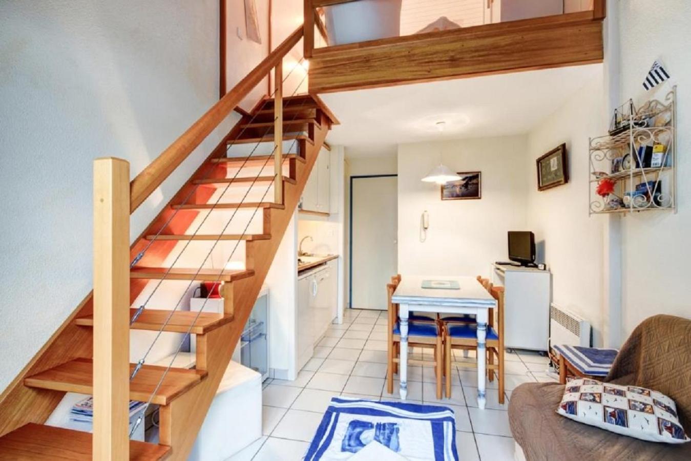 Comfort Two-Bedroom Apartment (5 People) photo 1