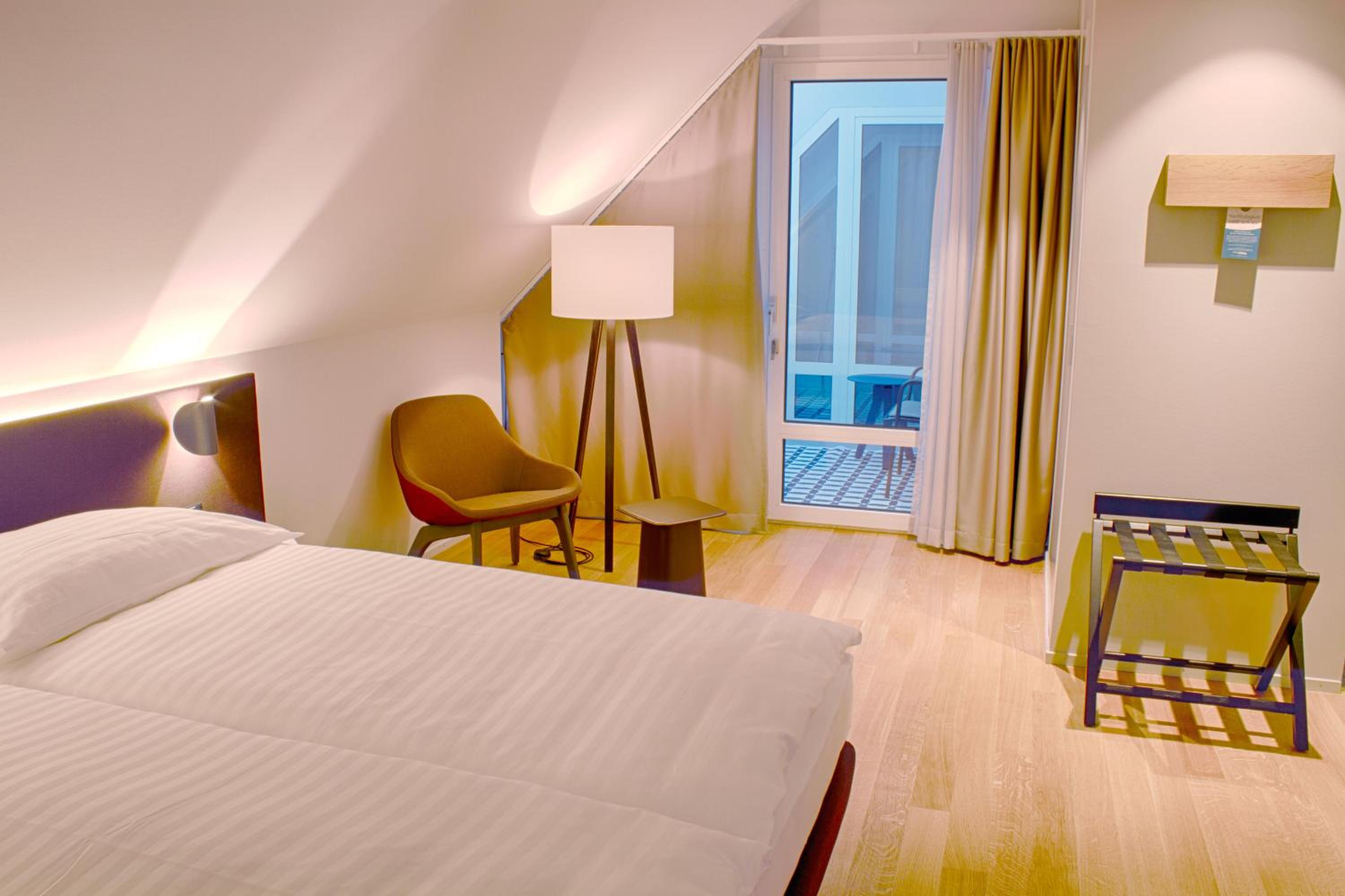 Deluxe Double Room photo 3