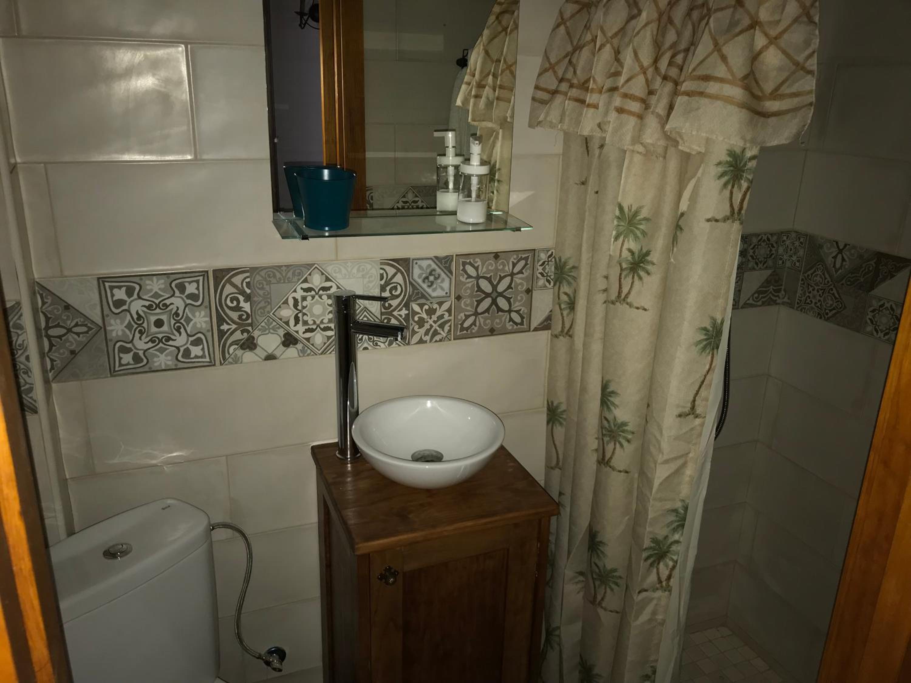 Double Room With Private Bathroom photo 2