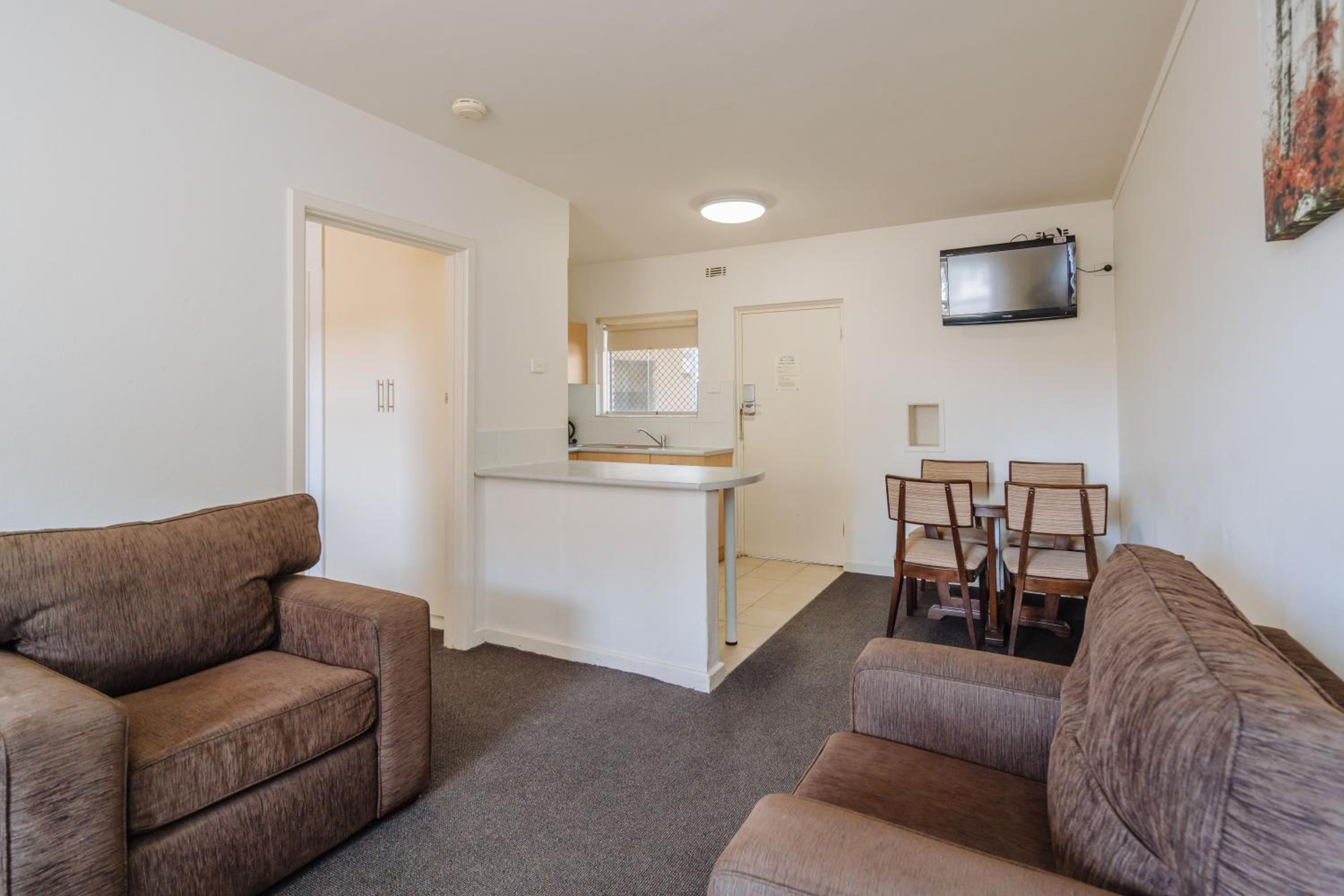 Family Suite with Balcony photo 3