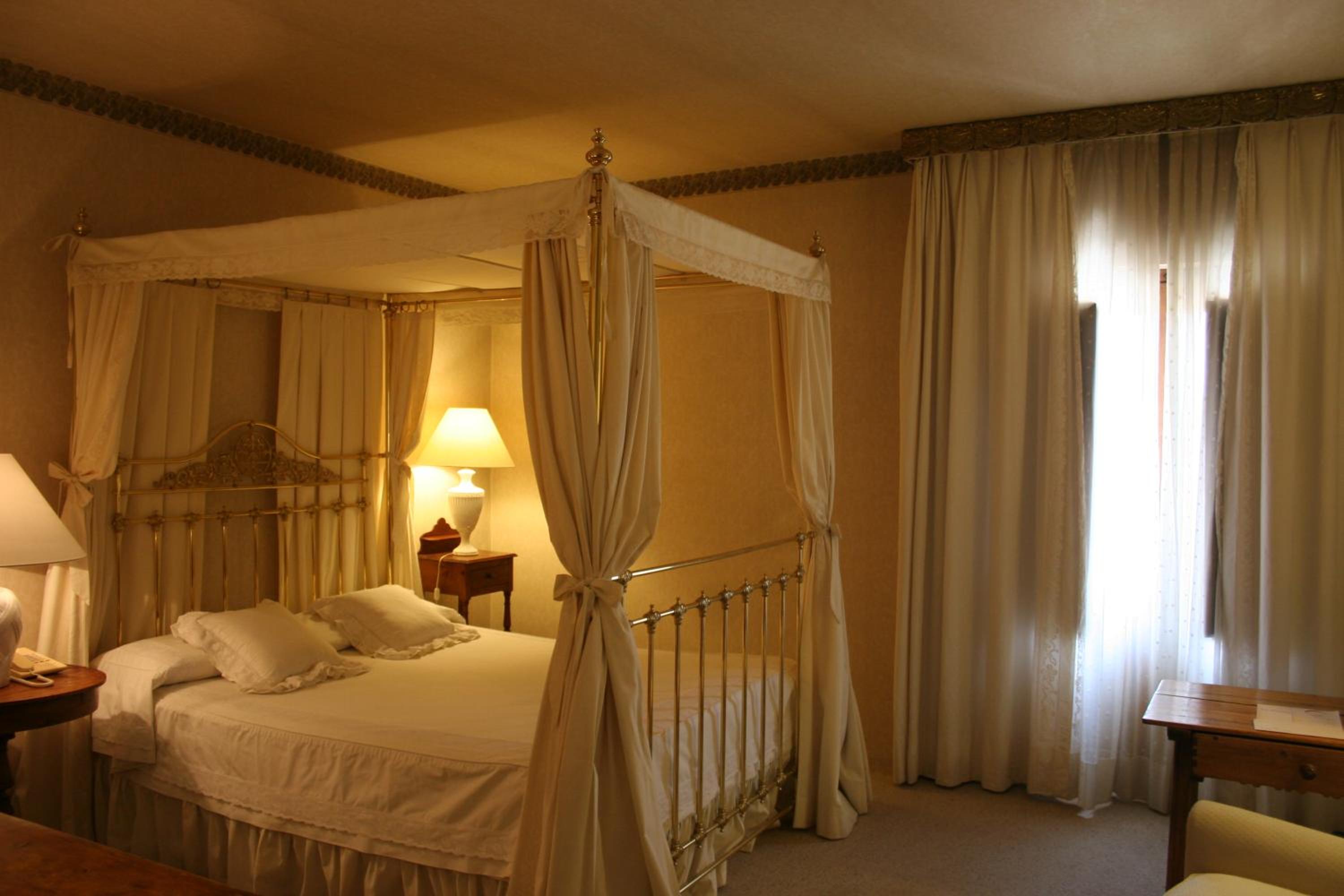 Habitación Doble o con Dos Camas