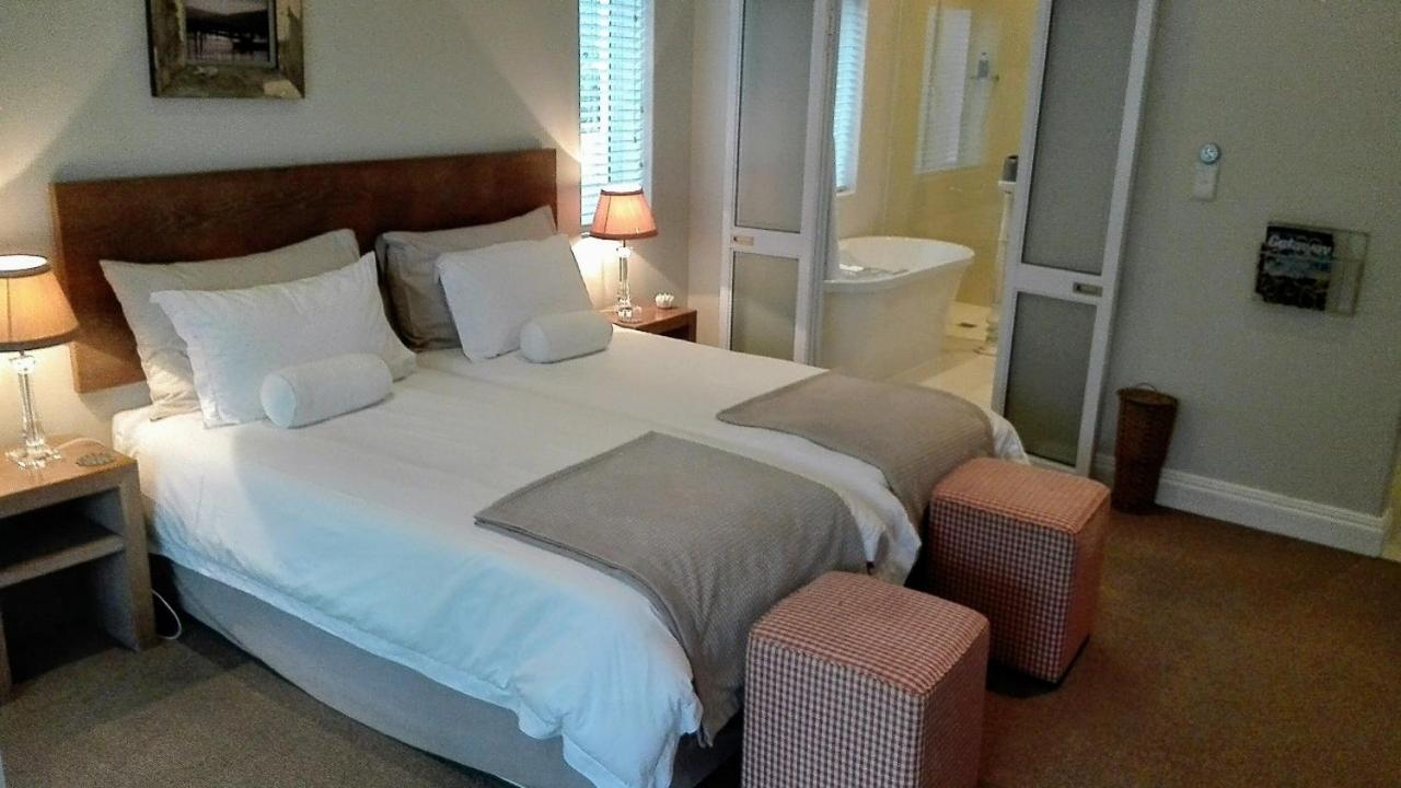 Double Room - Photo 1