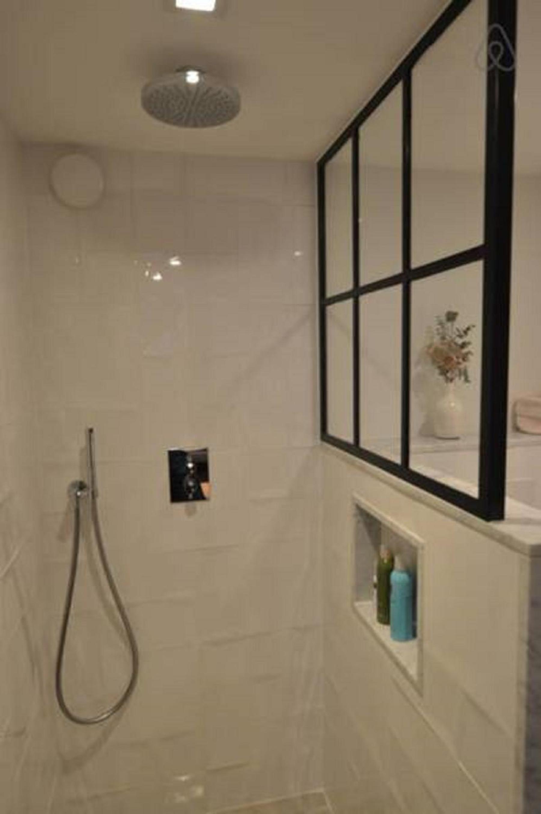 Studio Apartment photo 2