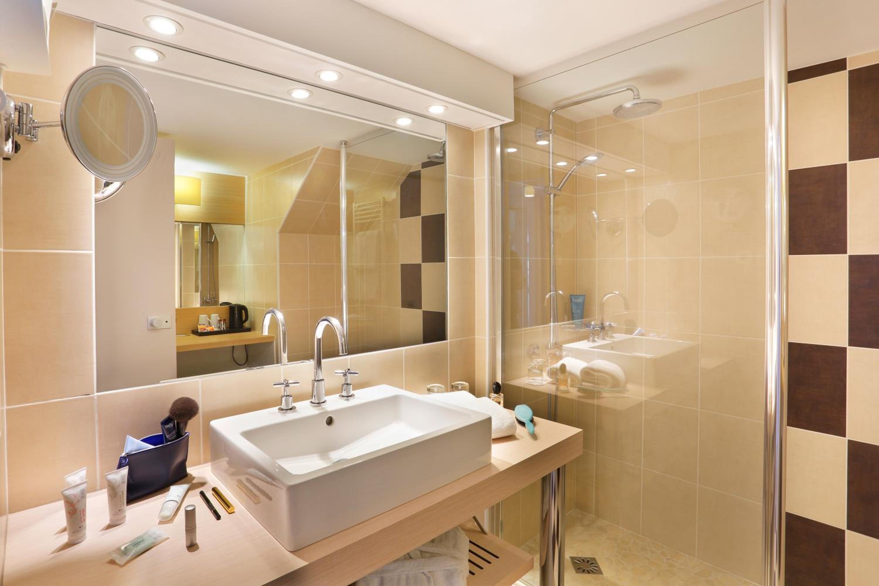 Duplex Suite - Photo 6