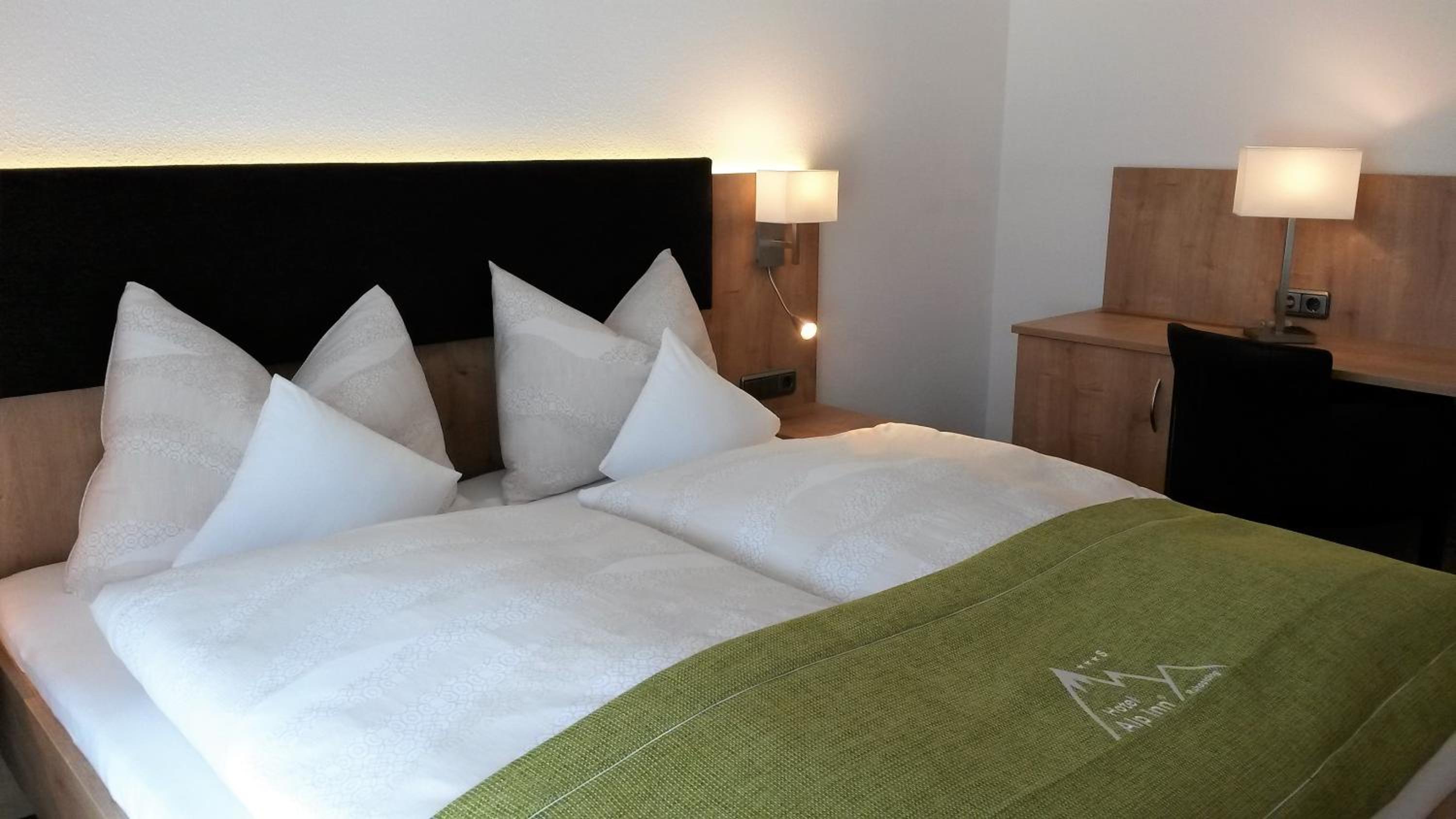 Double Room - Photo 3