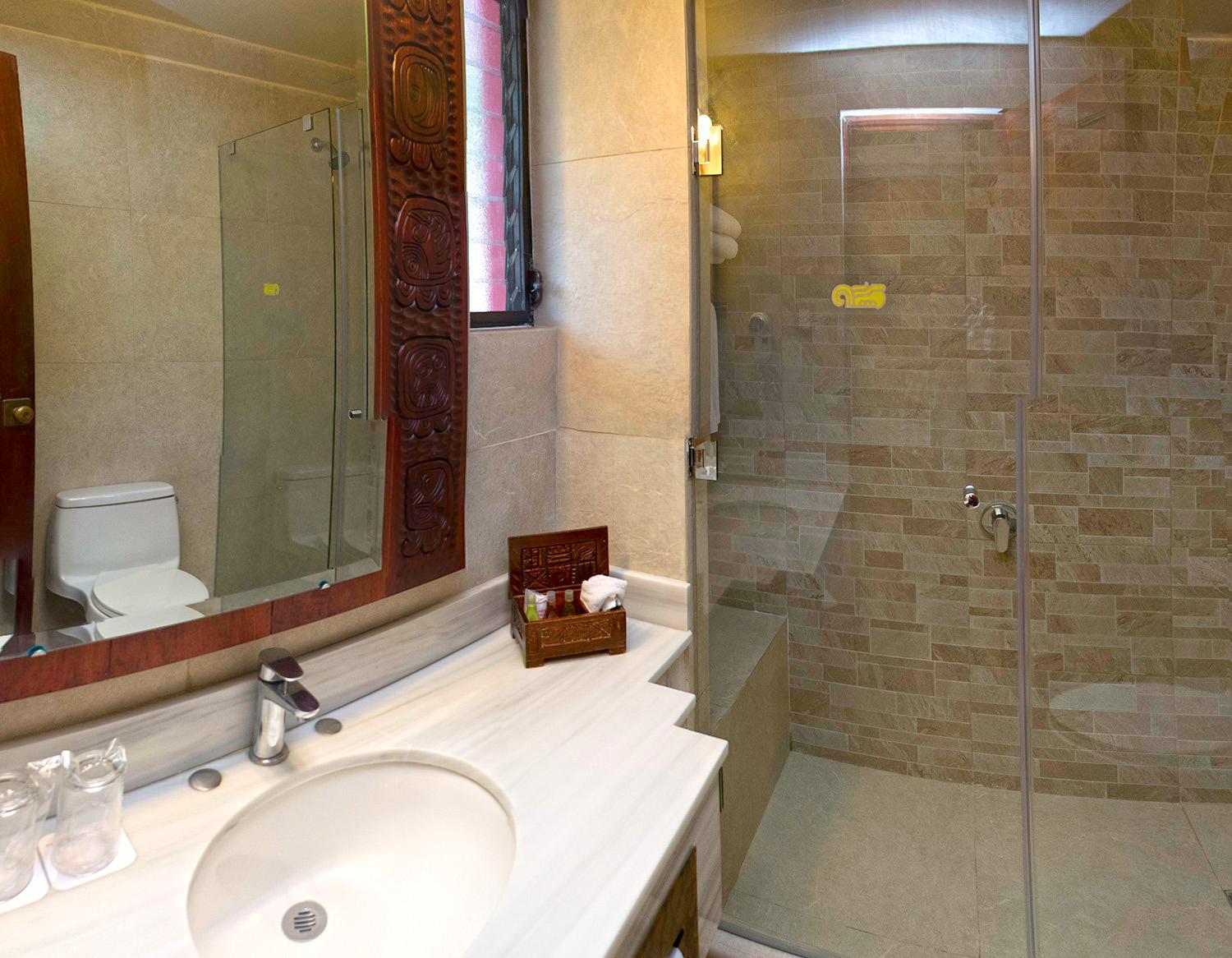 Double Room - Photo 5
