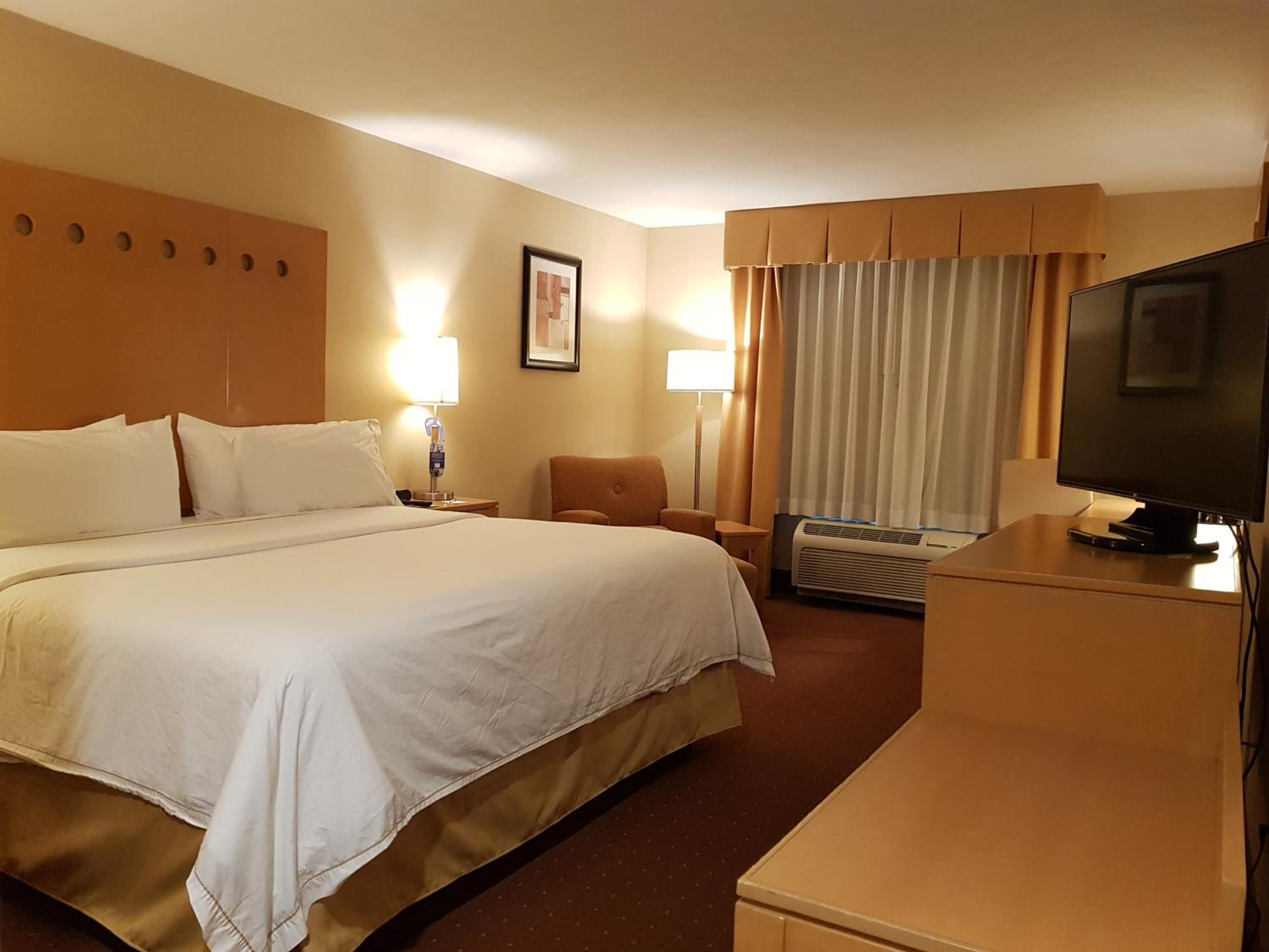 Standard Room - Photo 1