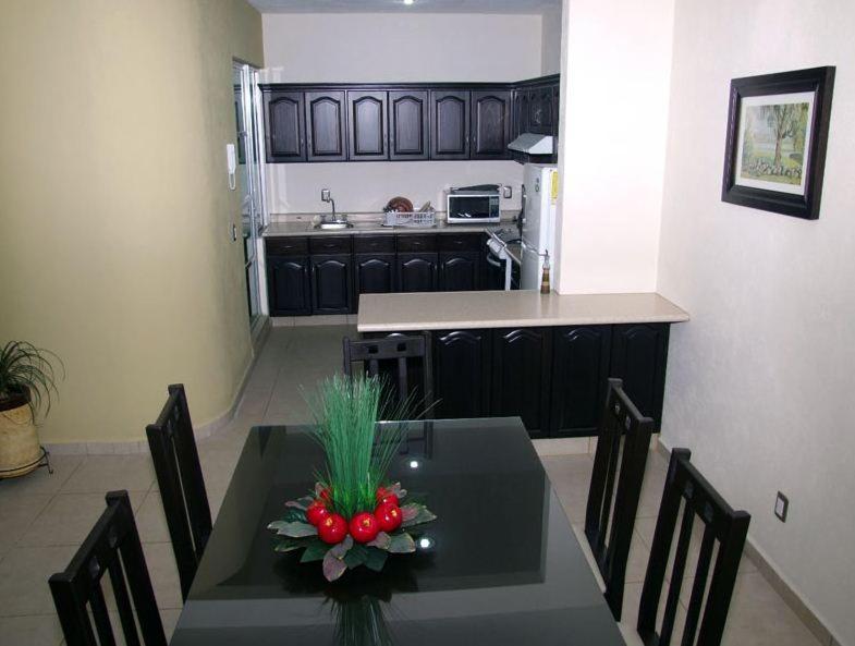 Three-Bedroom Apartment - Photo 20