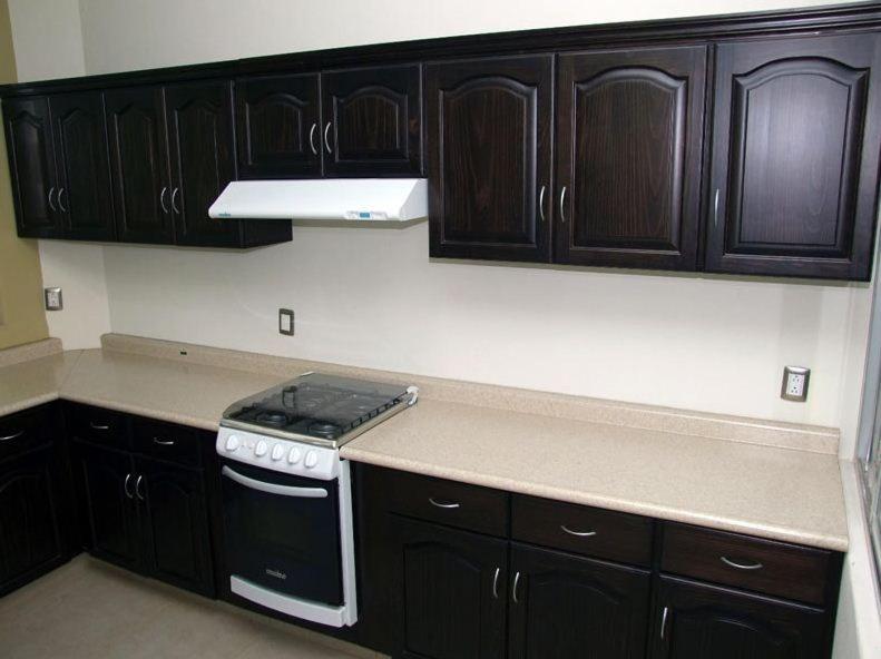 Three-Bedroom Apartment - Photo 8