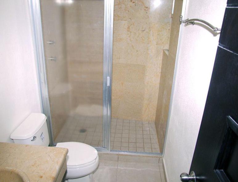 Three-Bedroom Apartment - Photo 23