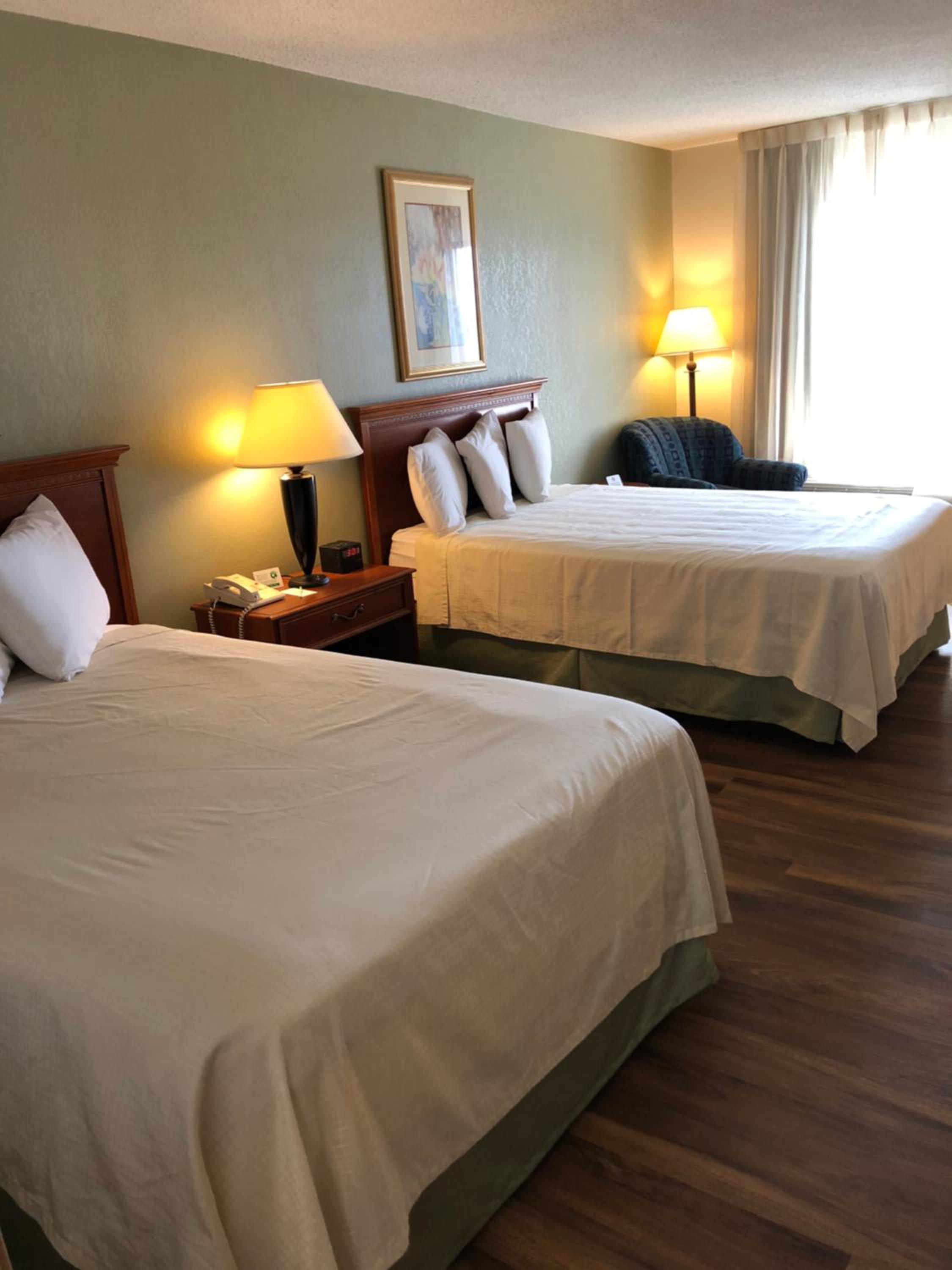 Double Room - Non-Smoking  - Photo 1