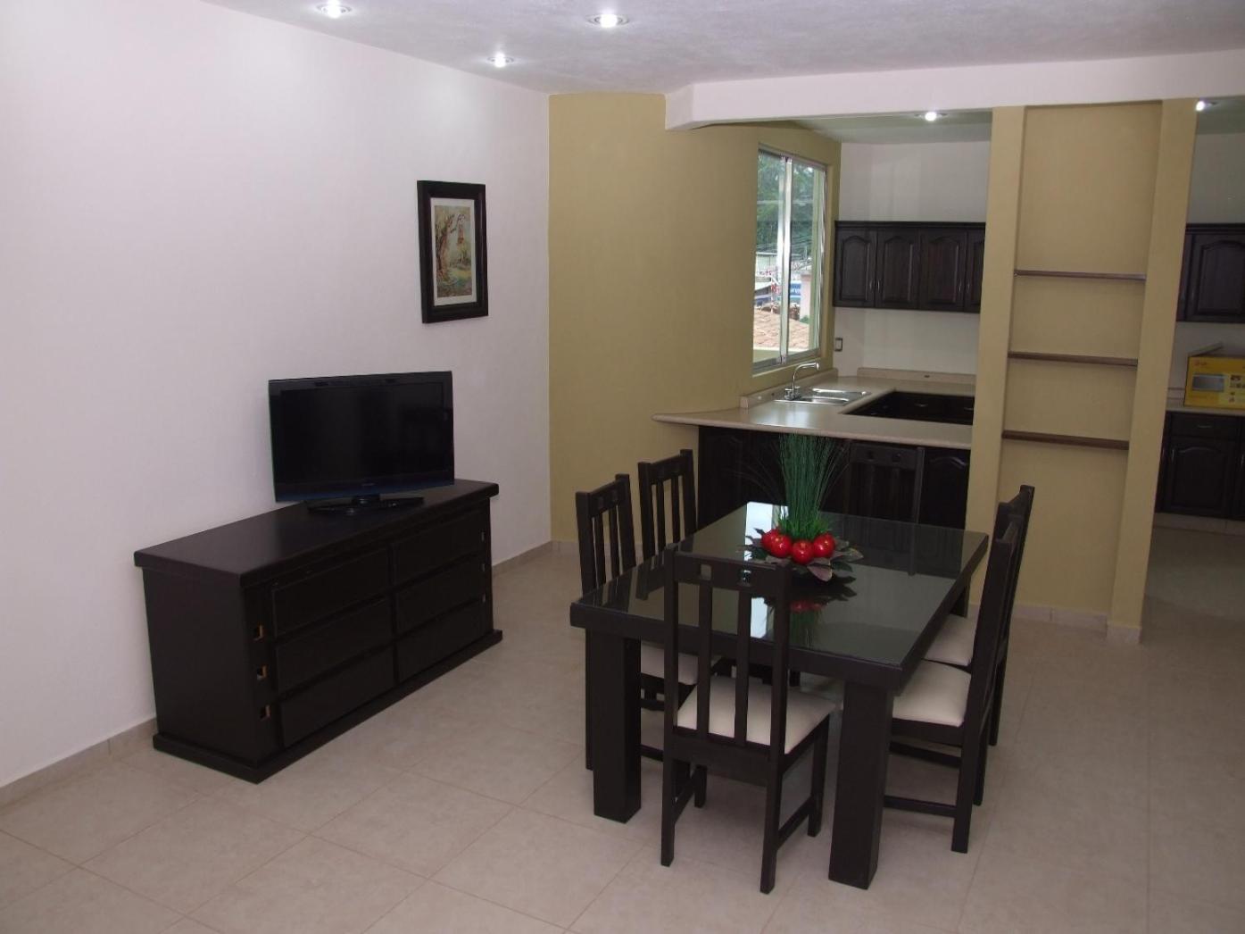 Three-Bedroom Apartment - Photo 27