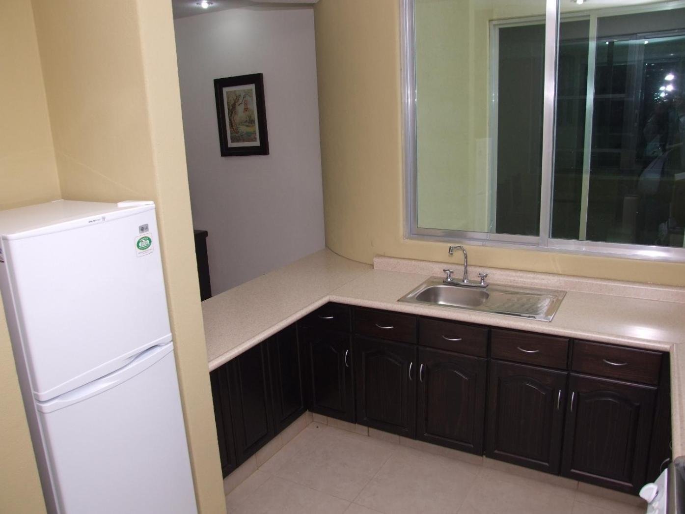 Three-Bedroom Apartment - Photo 13