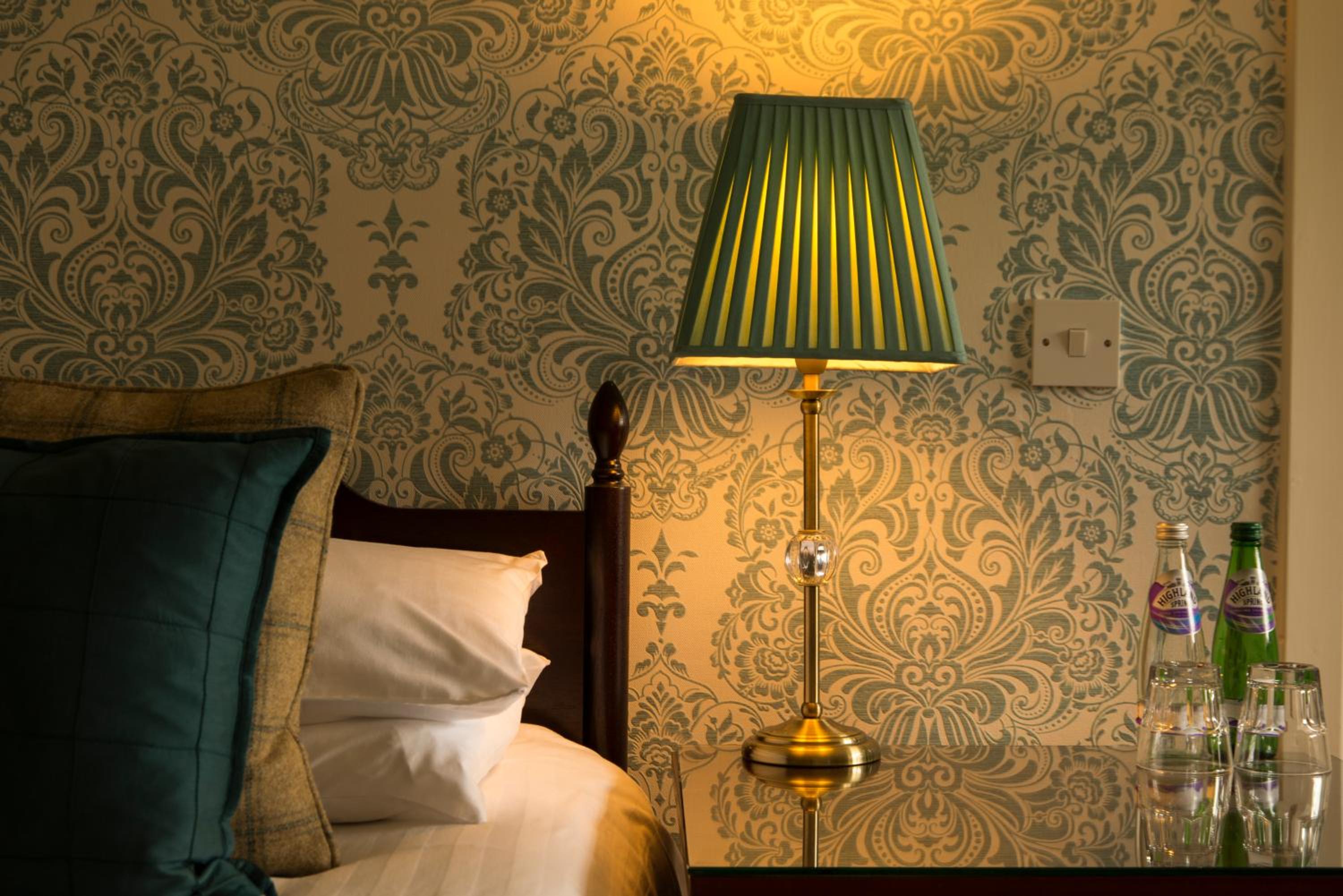 King Guest Room photo 1