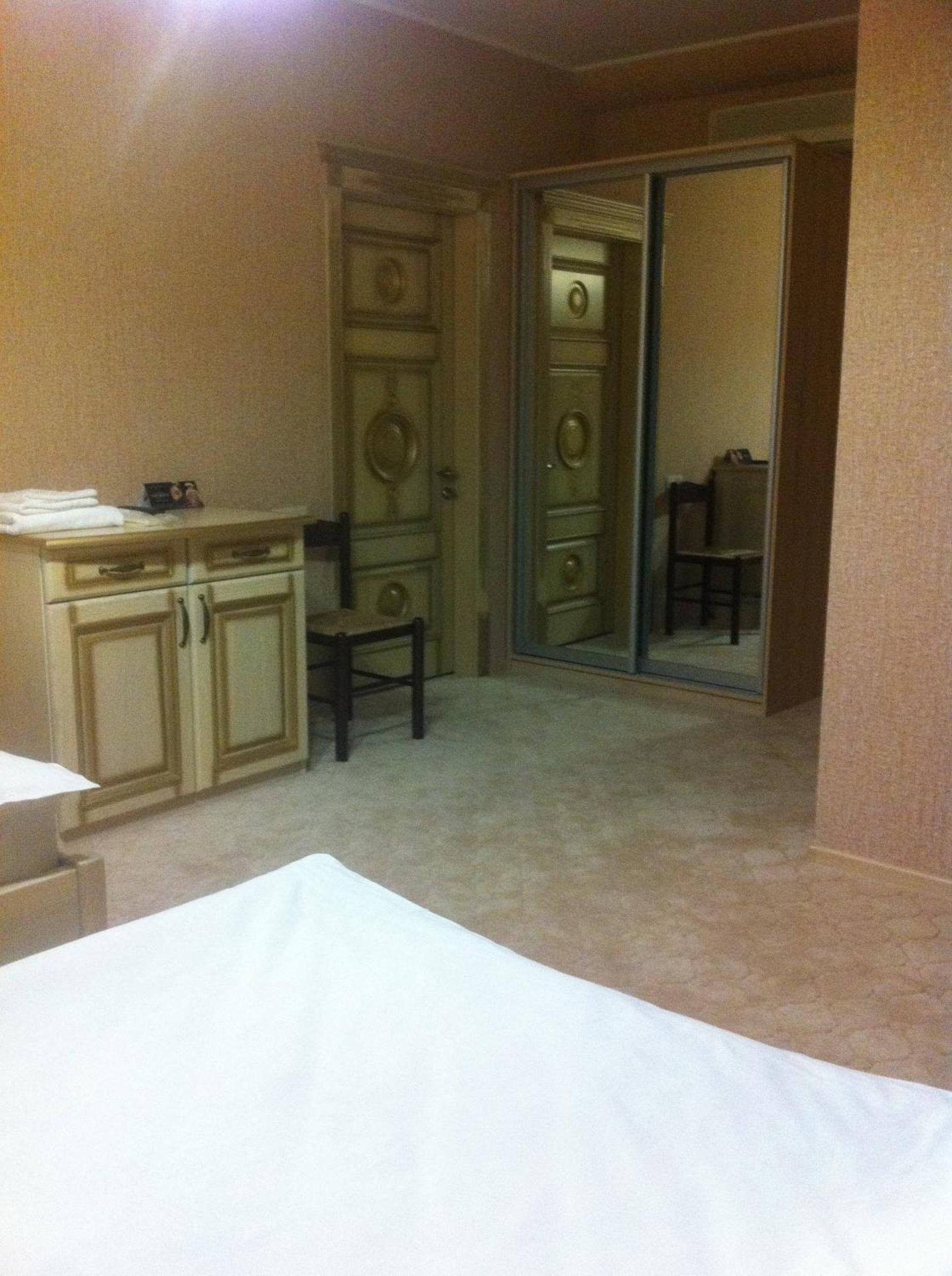 Standard Twin Room photo 2