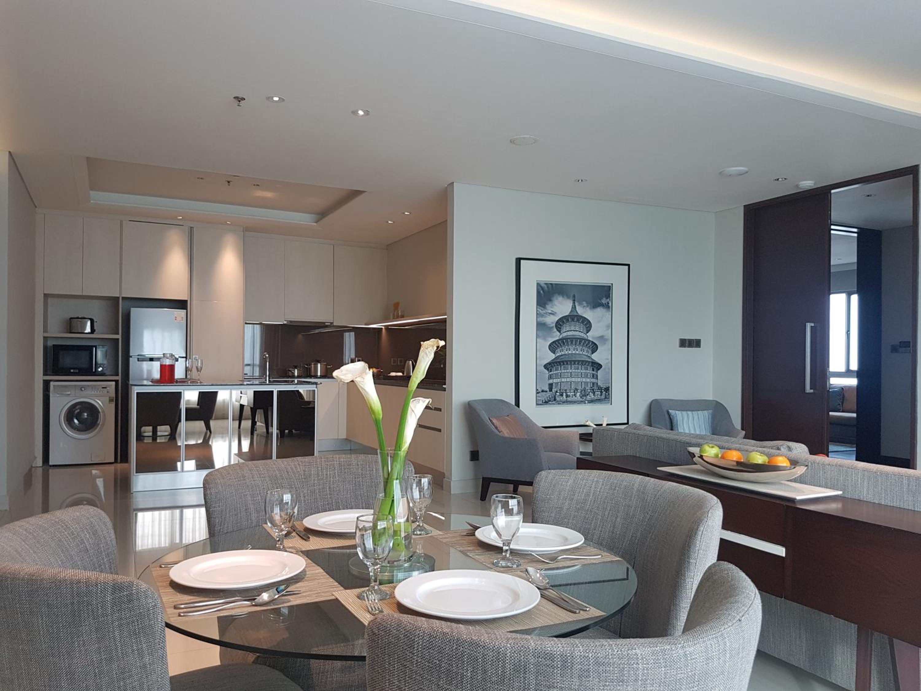 One-Bedroom Penthouse photo 3