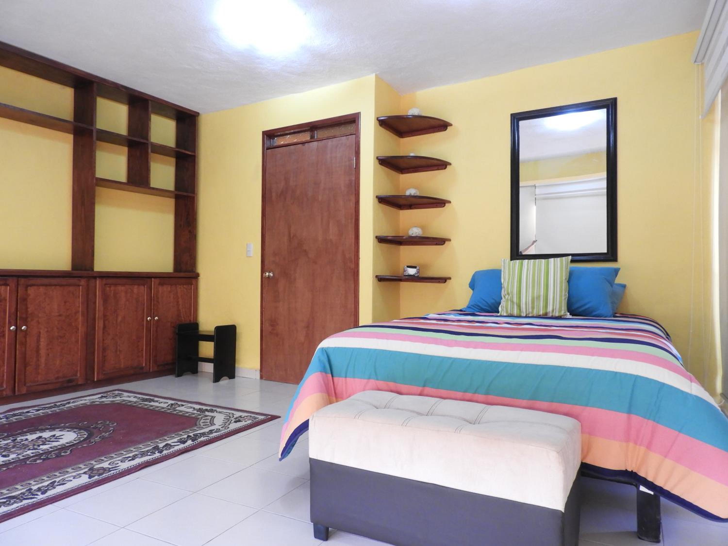Suite with Balcony - Photo 14