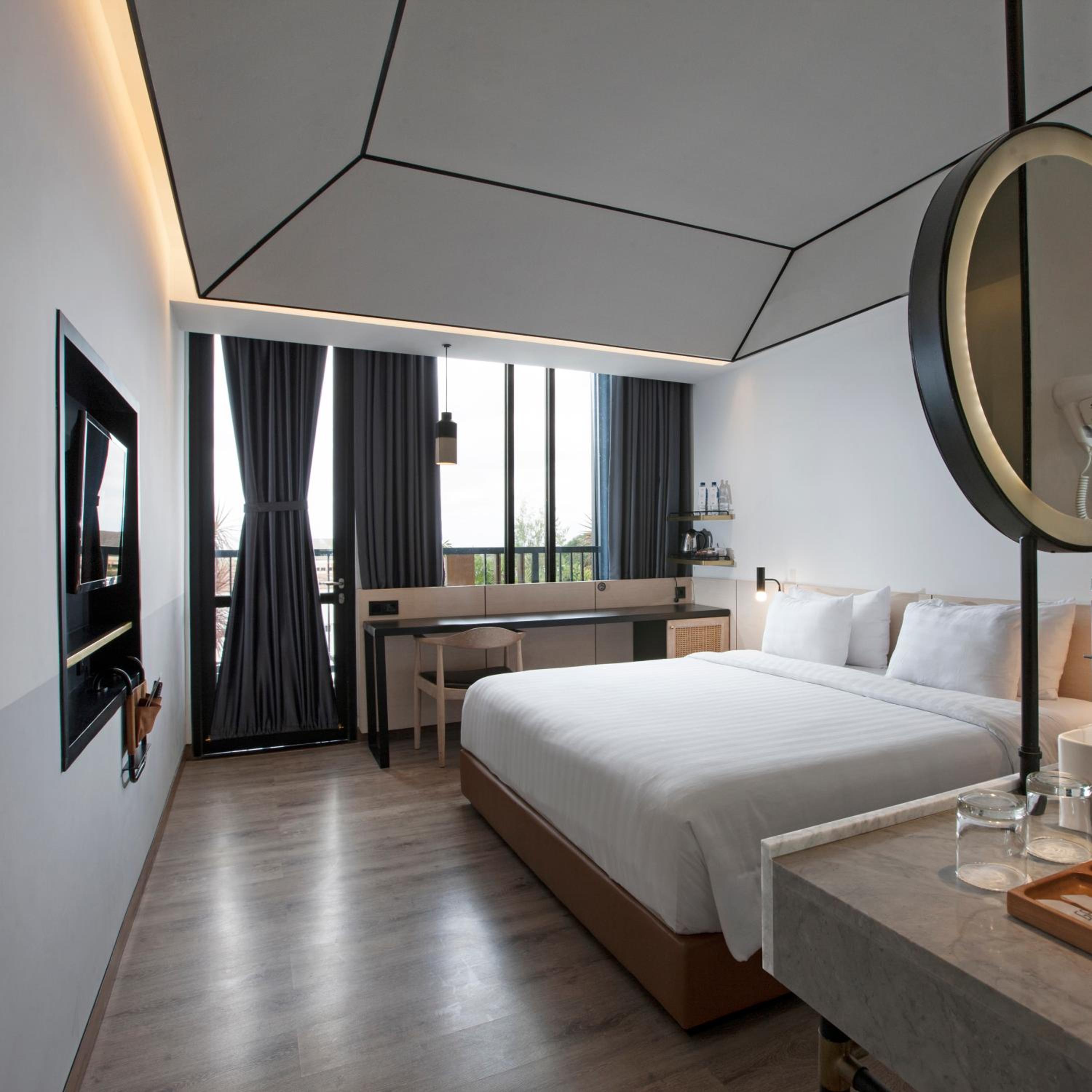 Deluxe Double Room with Balcony