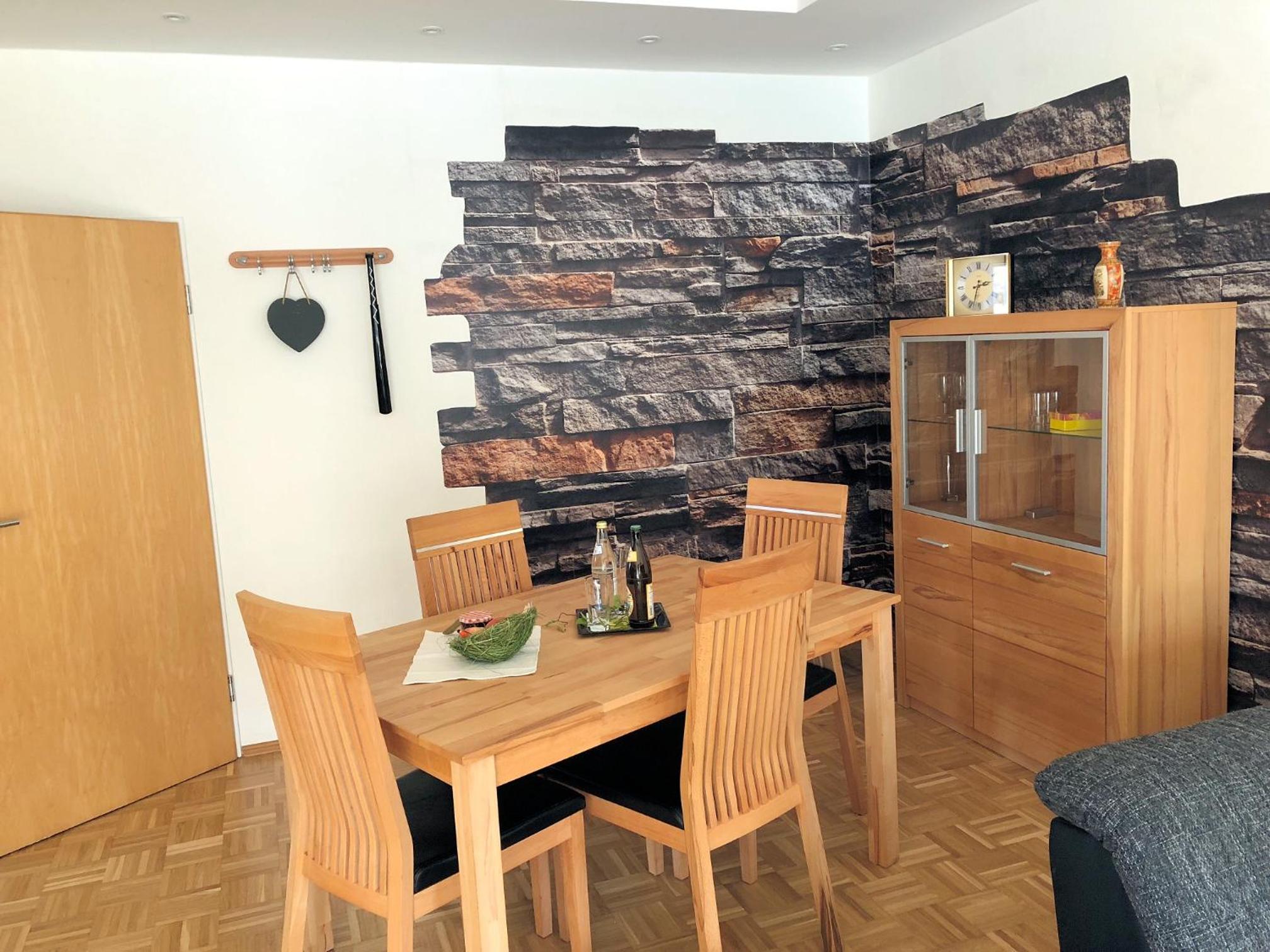 Apartment 4 with Mountain View - Photo 5