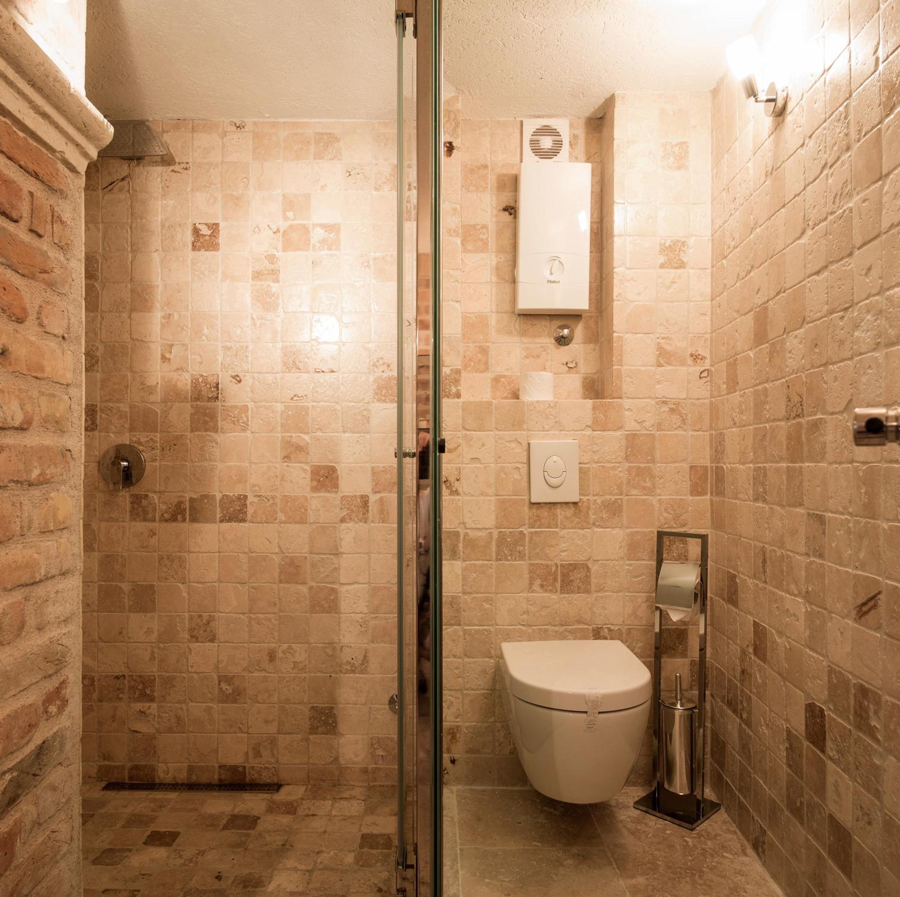 Duplex Suite - Photo 6