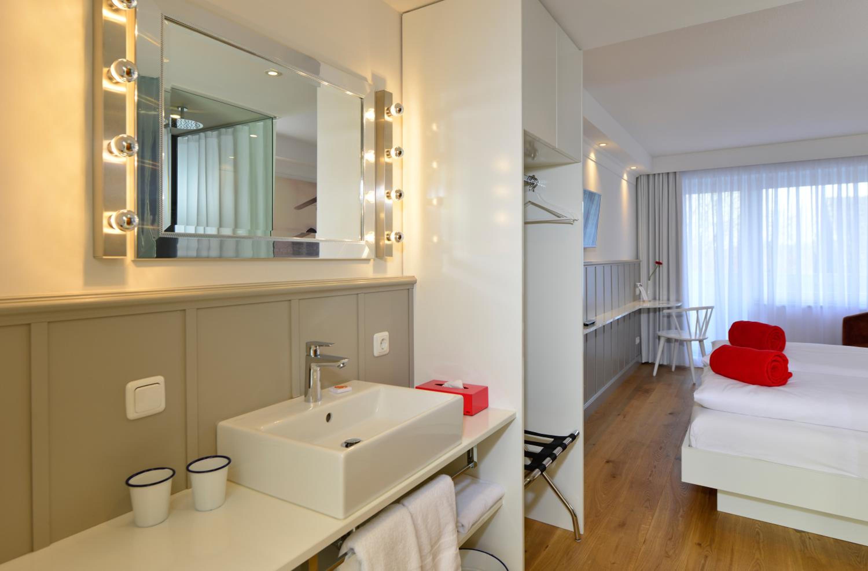 Single Room photo 3