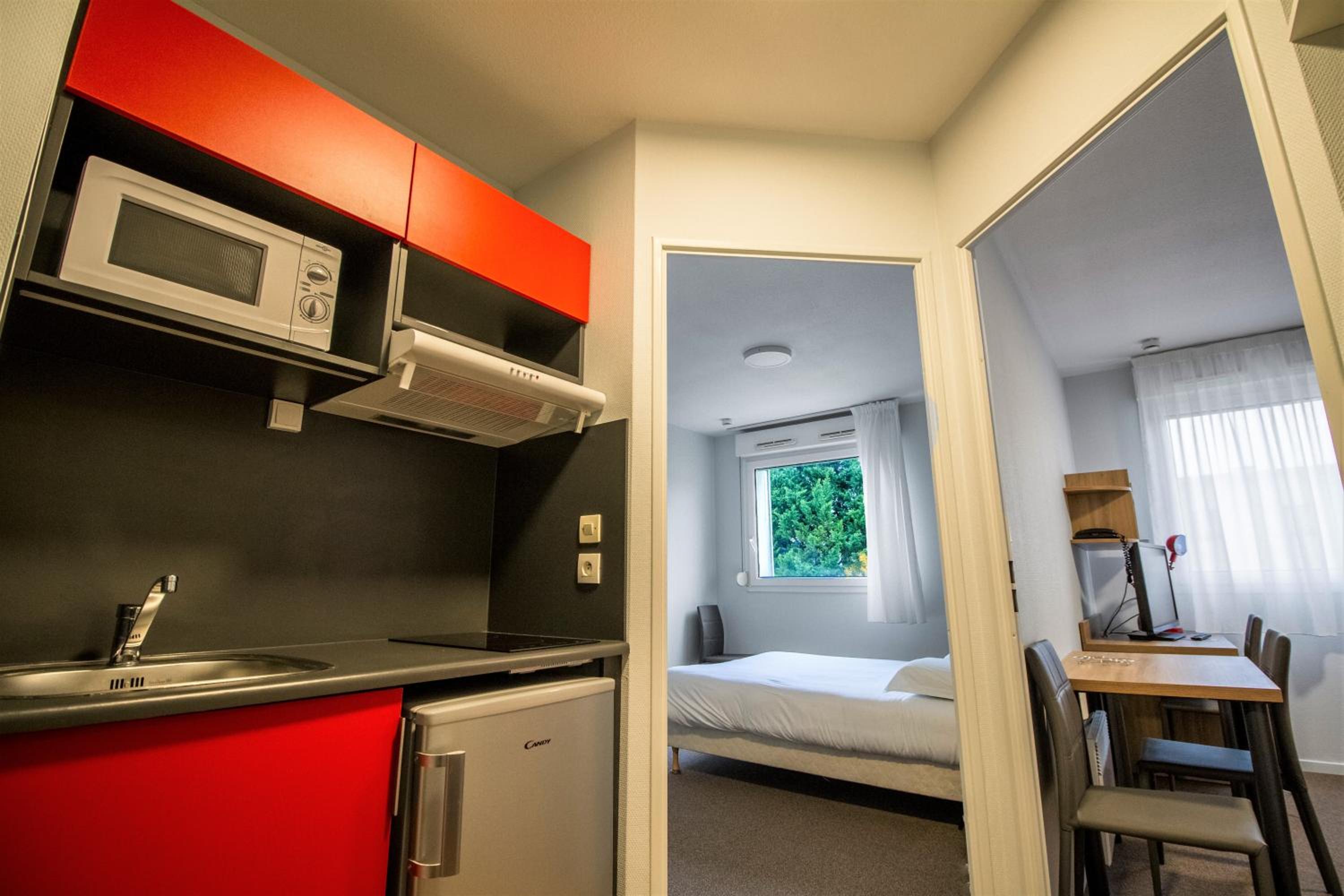 Apartment - Photo 14